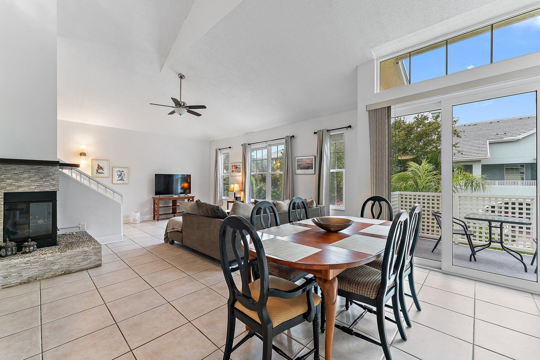 1609 Mizzenmast Way