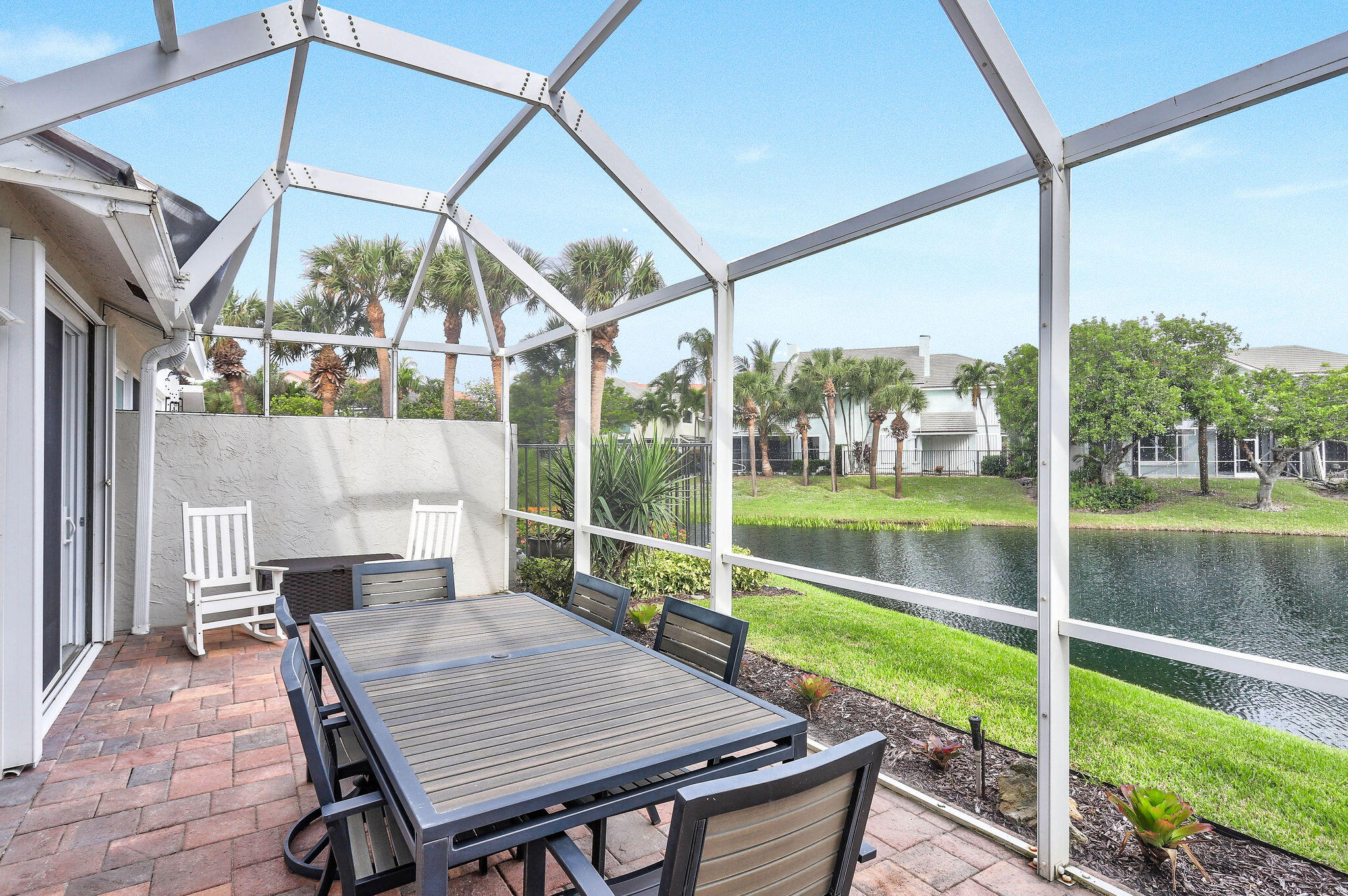 2056 Windward Way