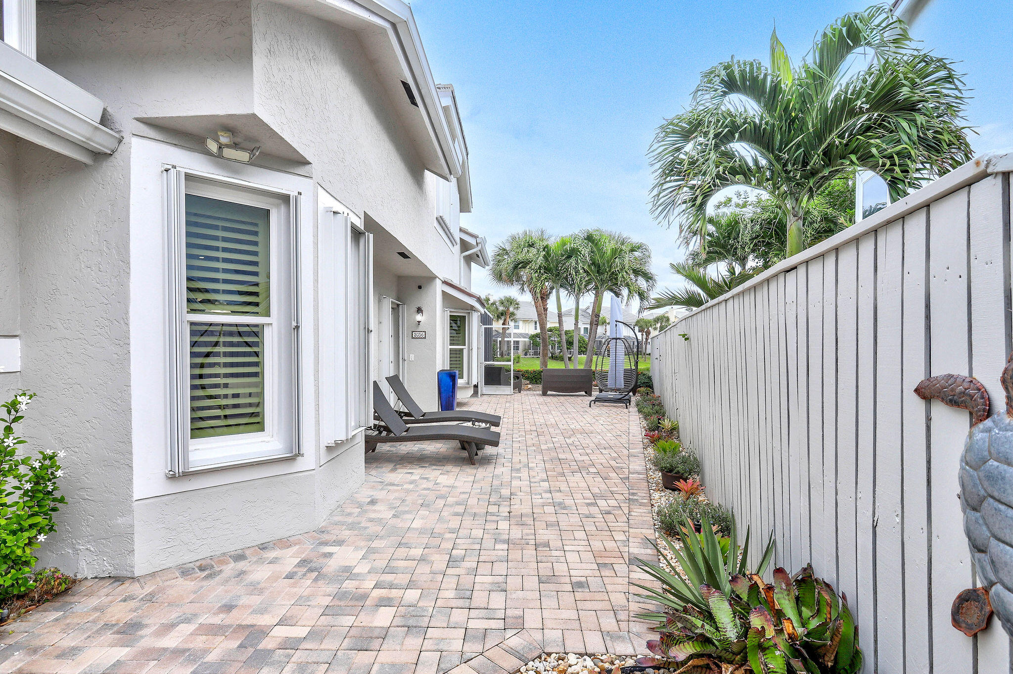 2056 Windward Way