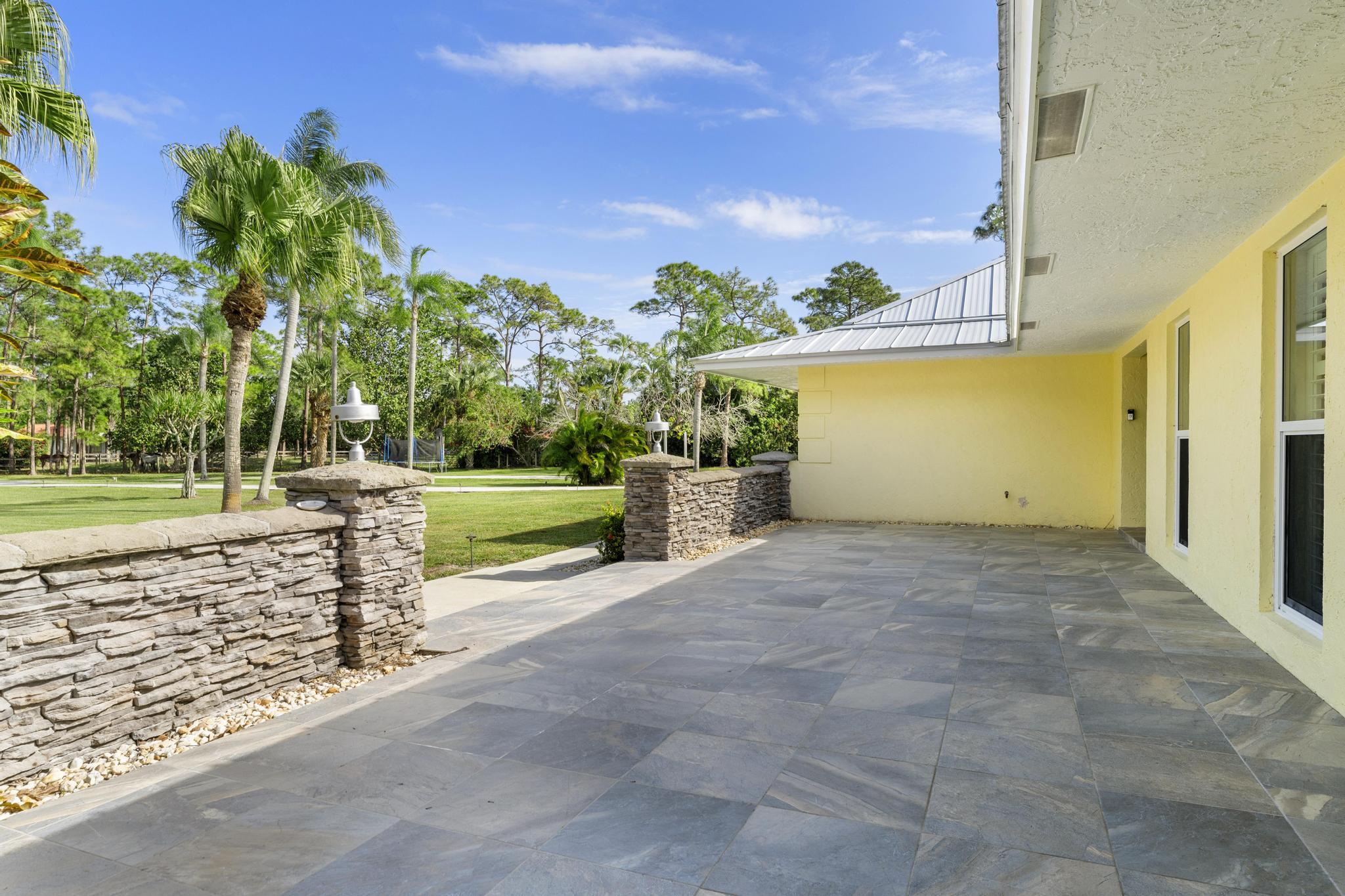 14818 Broken Arrow Place