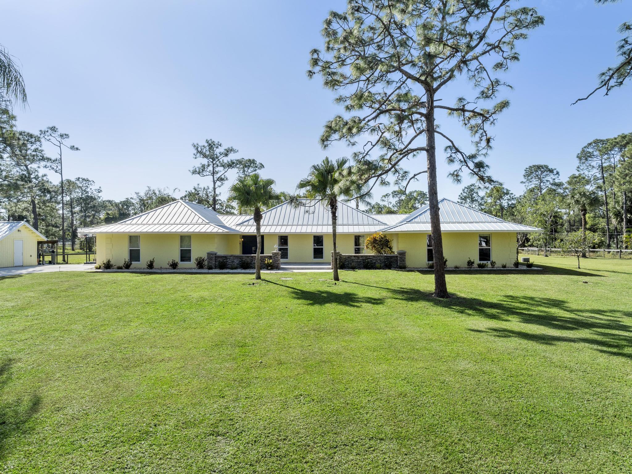 14818 Broken Arrow Place