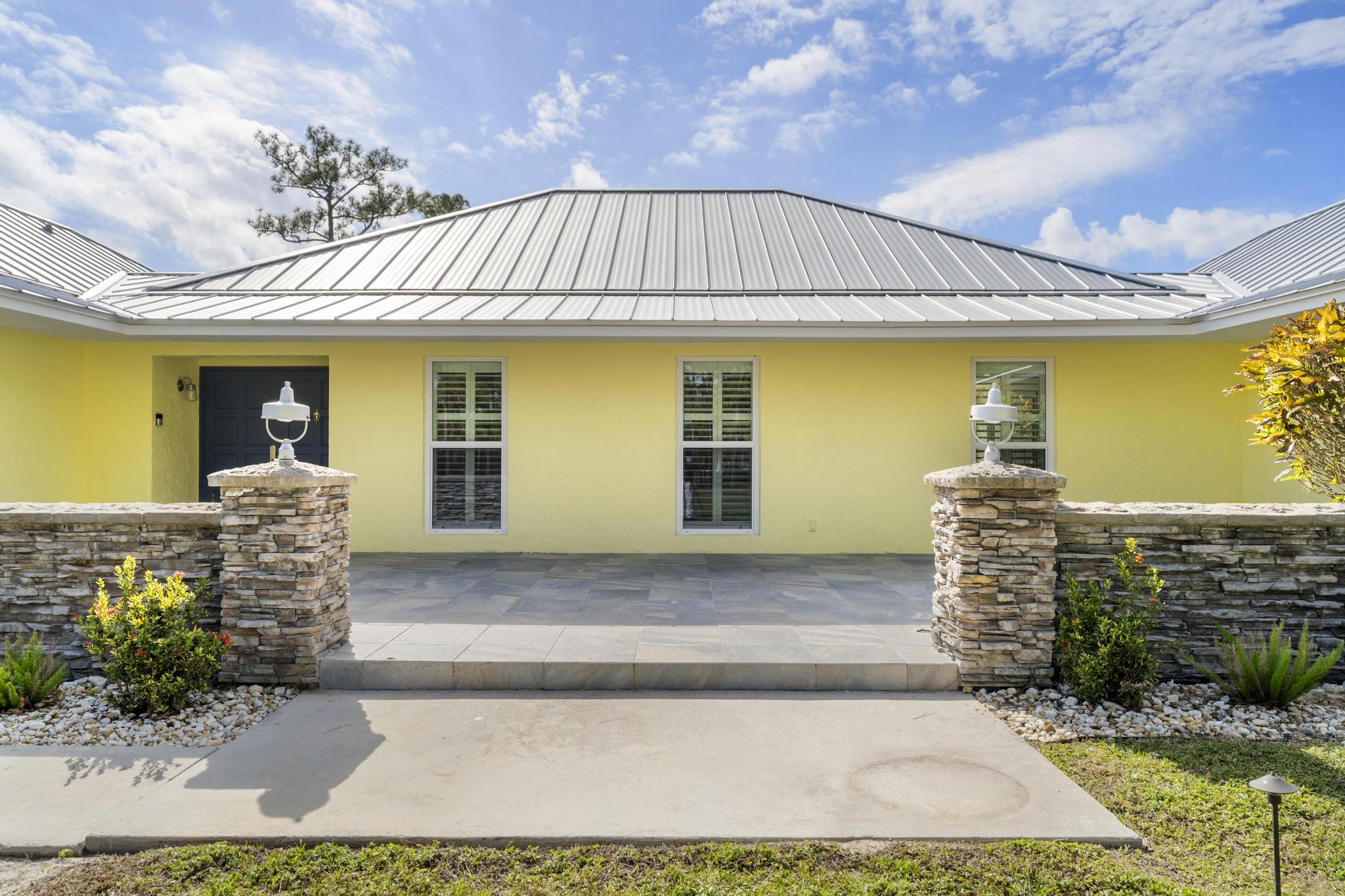 14818 Broken Arrow Place