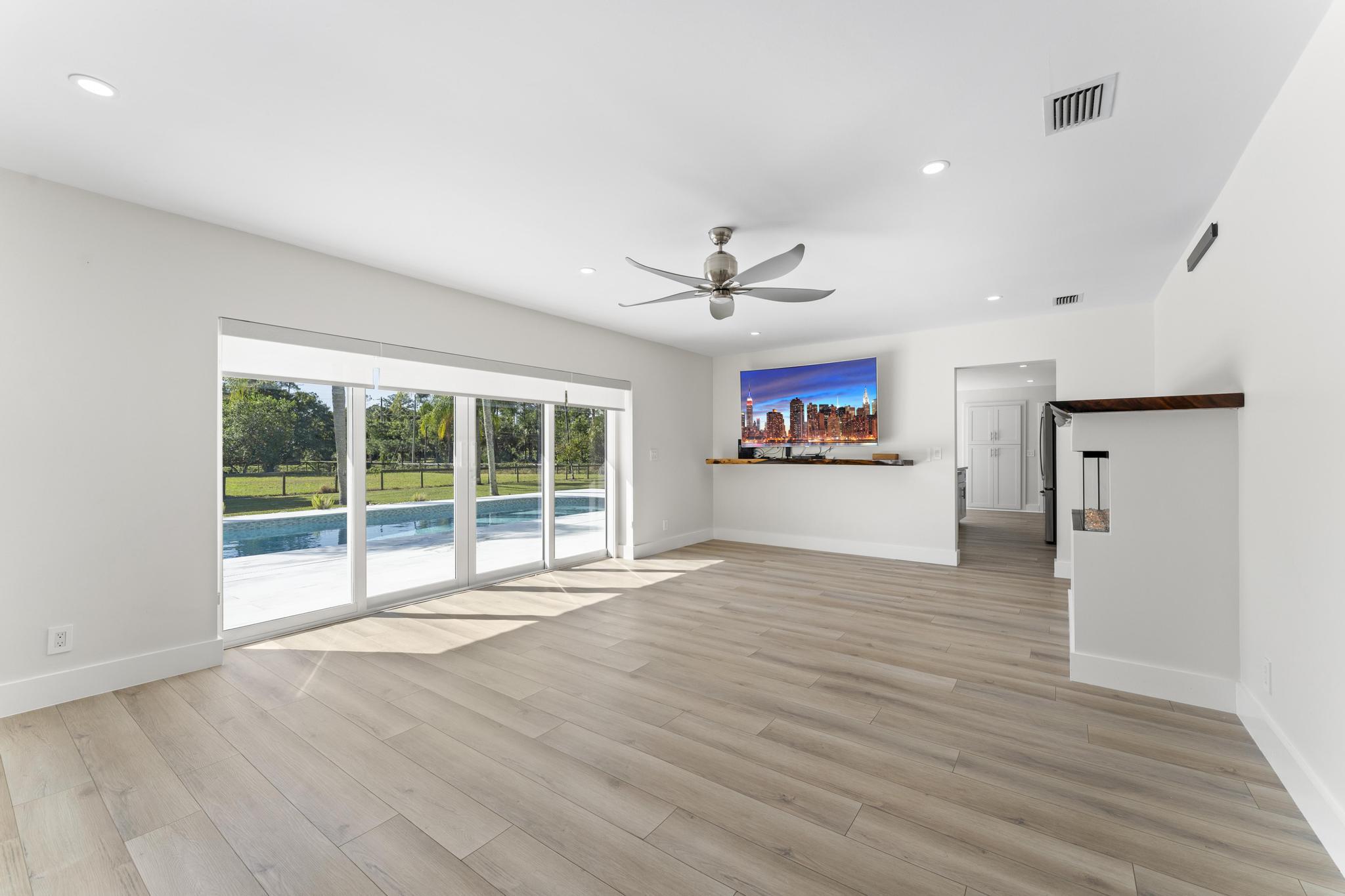 14818 Broken Arrow Place