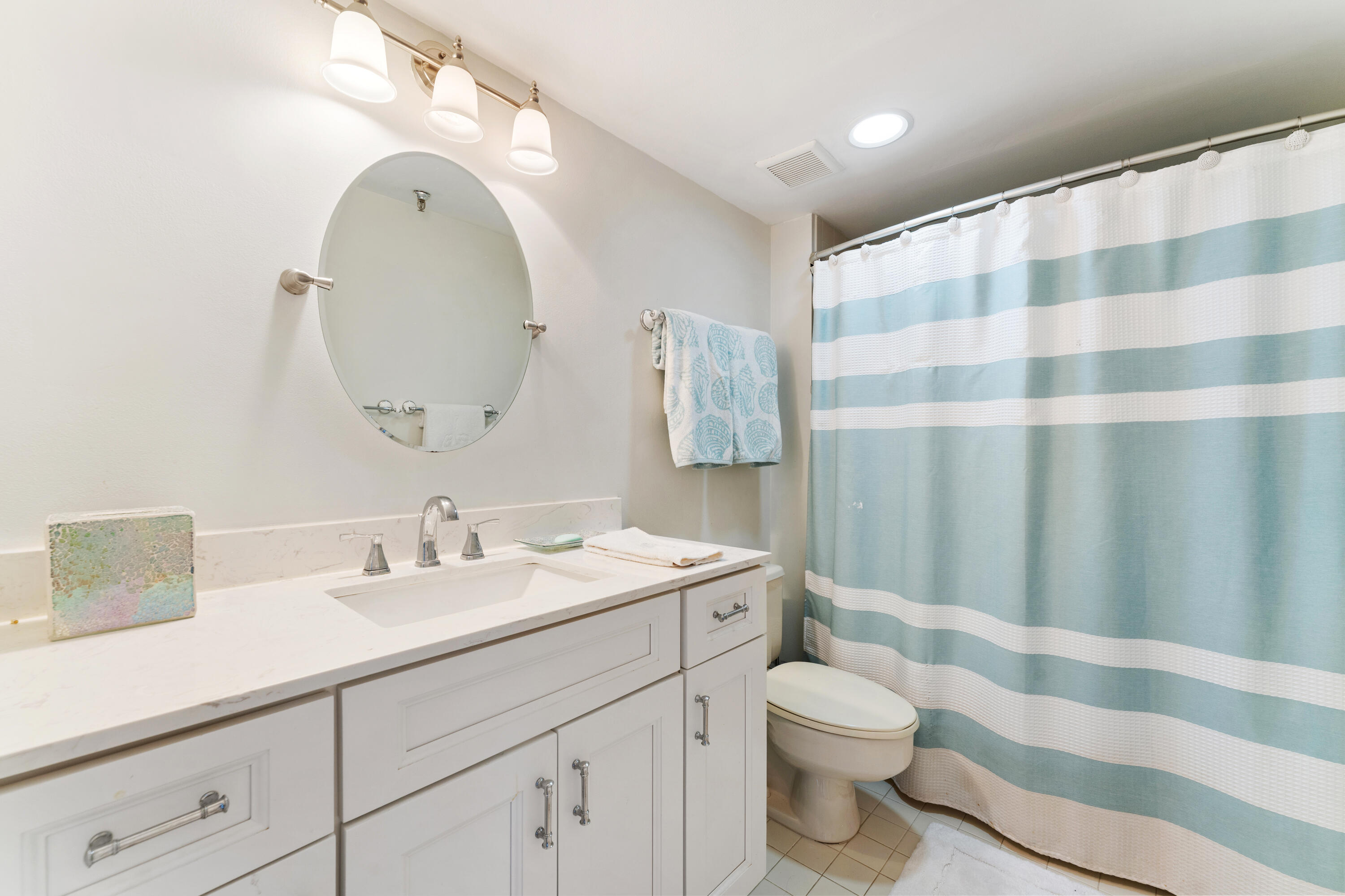 19800 Sandpointe Bay Drive 407