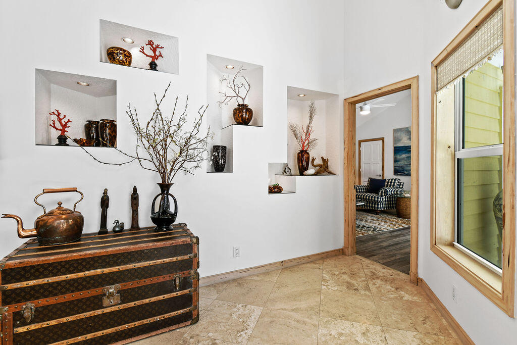 2388 Palm Harbor Drive