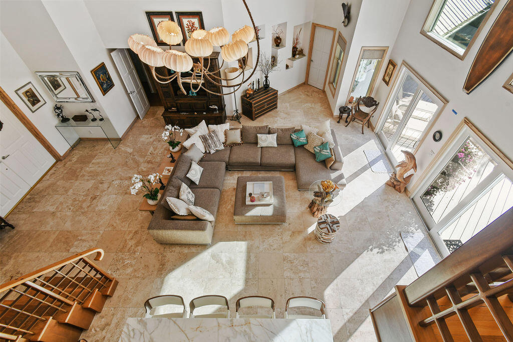 2388 Palm Harbor Drive
