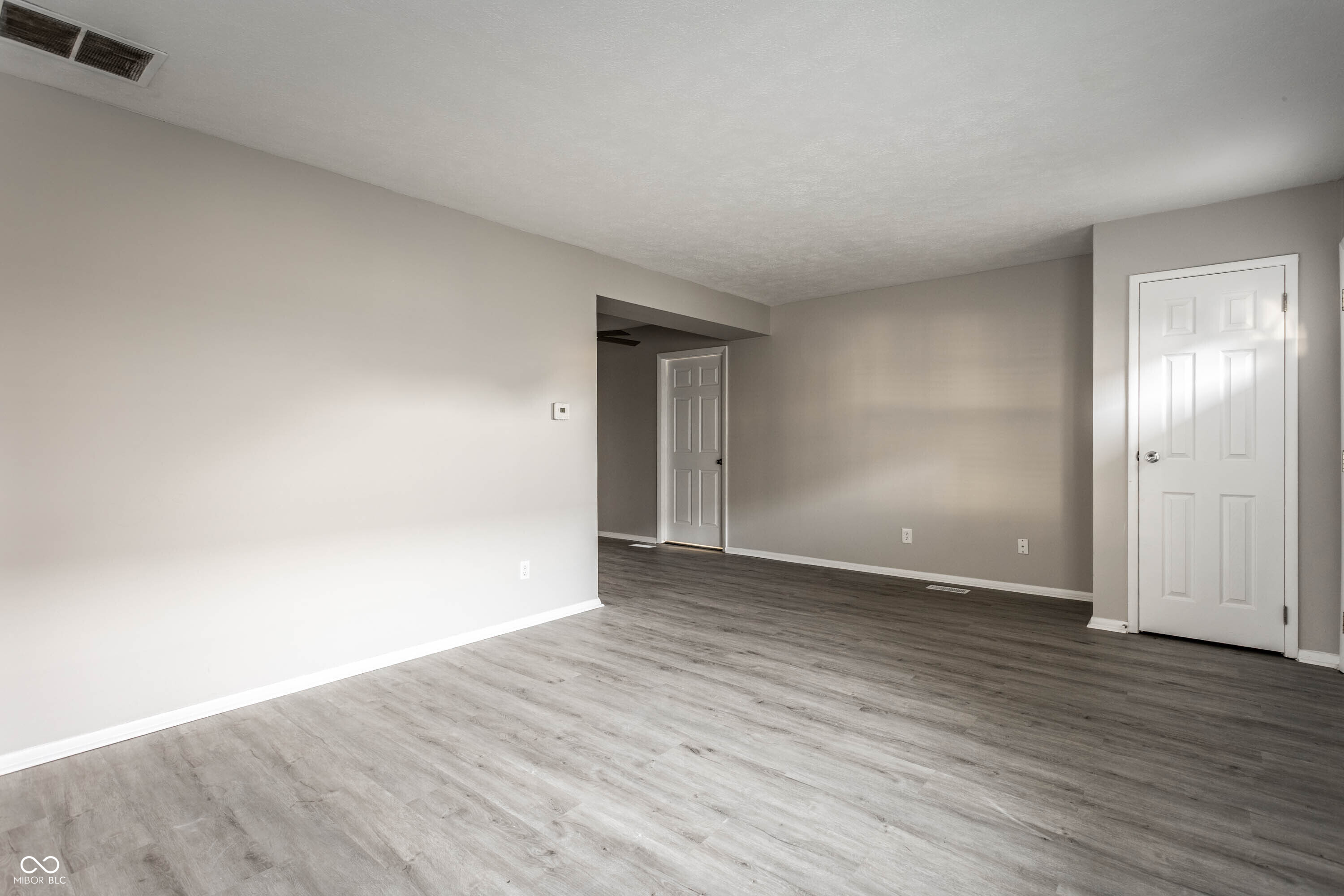 4839 Oakwood Trail