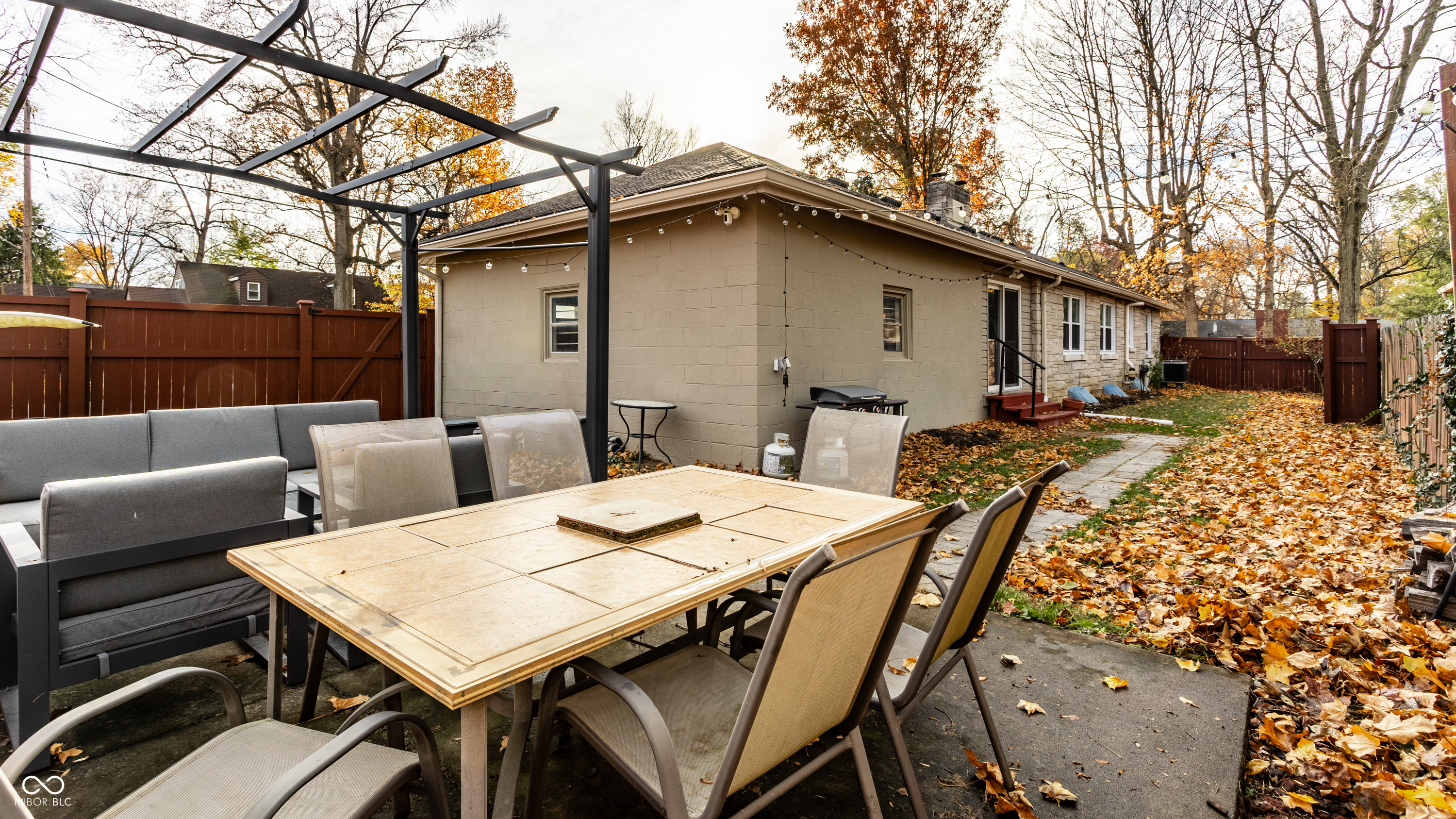 5704 Crestview Avenue