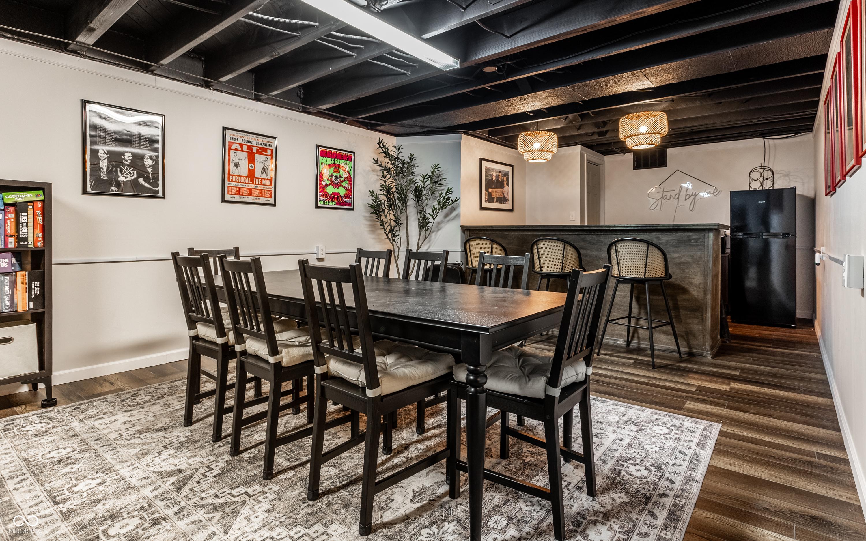 5704 Crestview Avenue