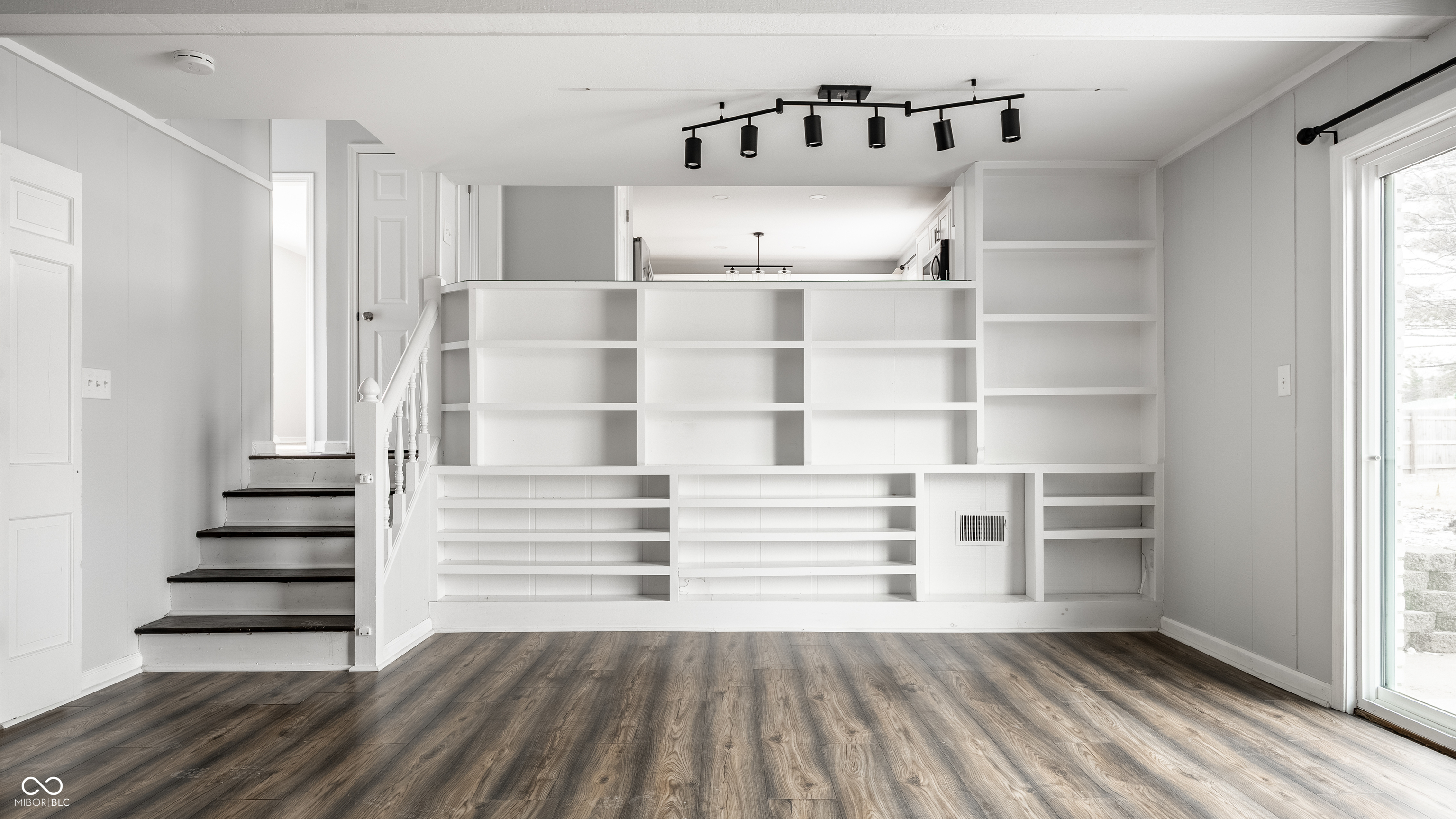 7014 Montroff Circle