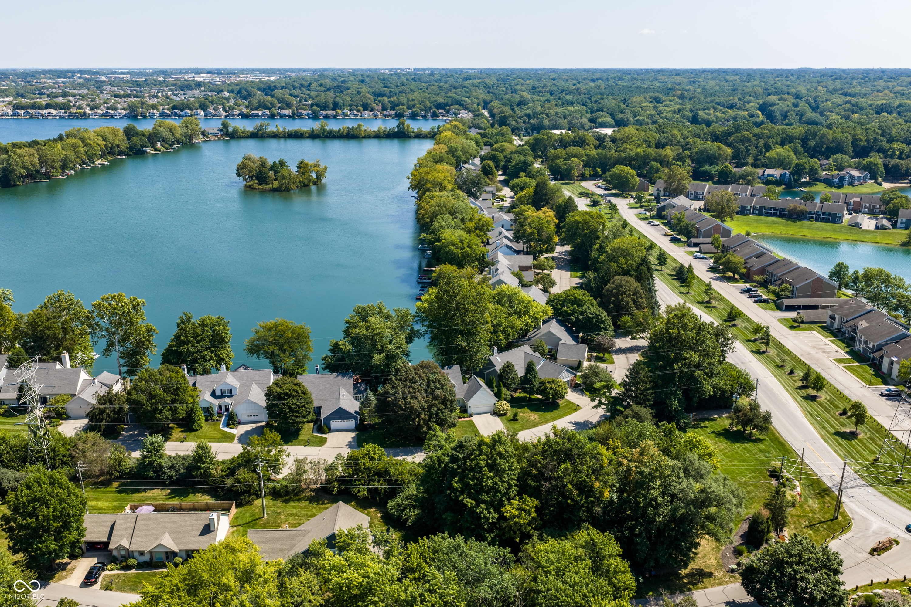 3264 Bay Road South Drive