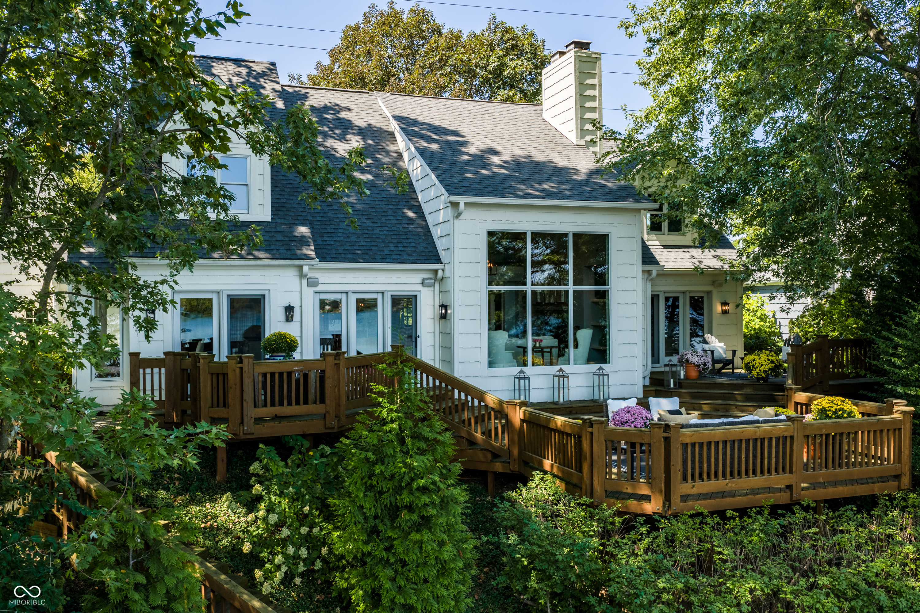 3264 Bay Road South Drive