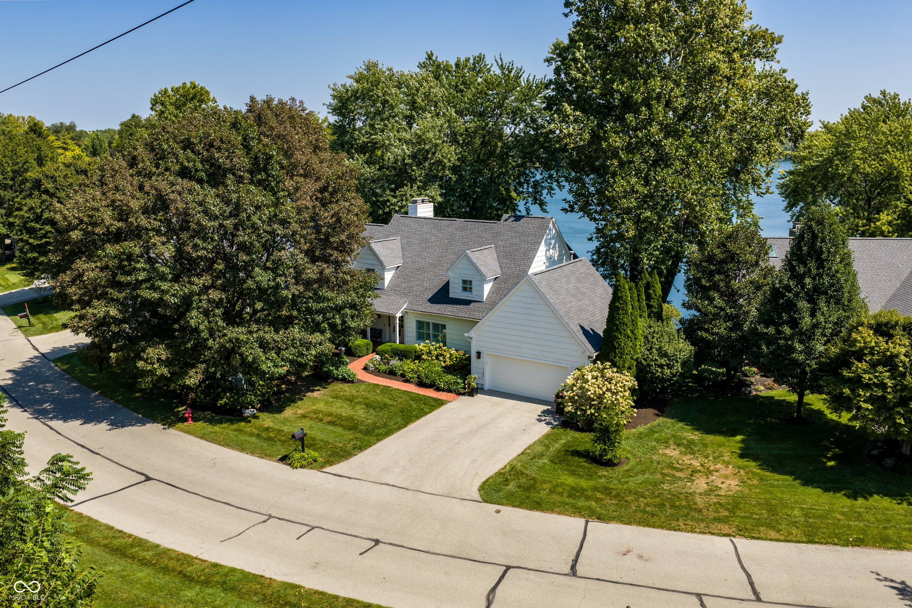 3264 Bay Road South Drive