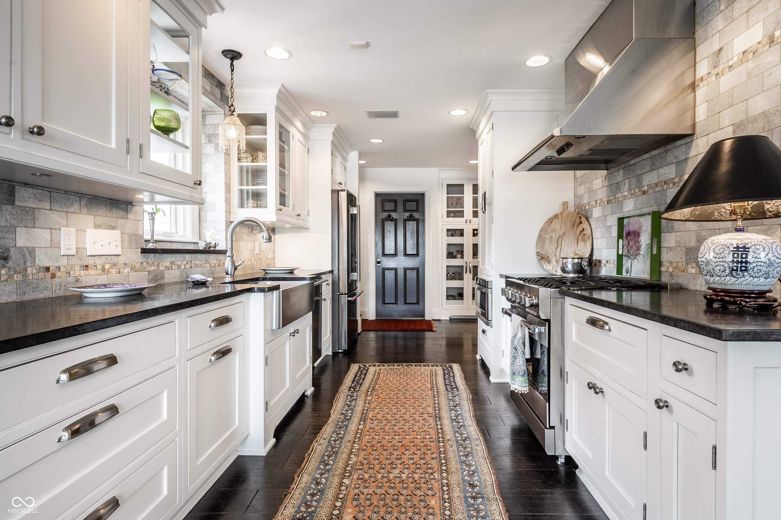 3264 Bay Road South Drive