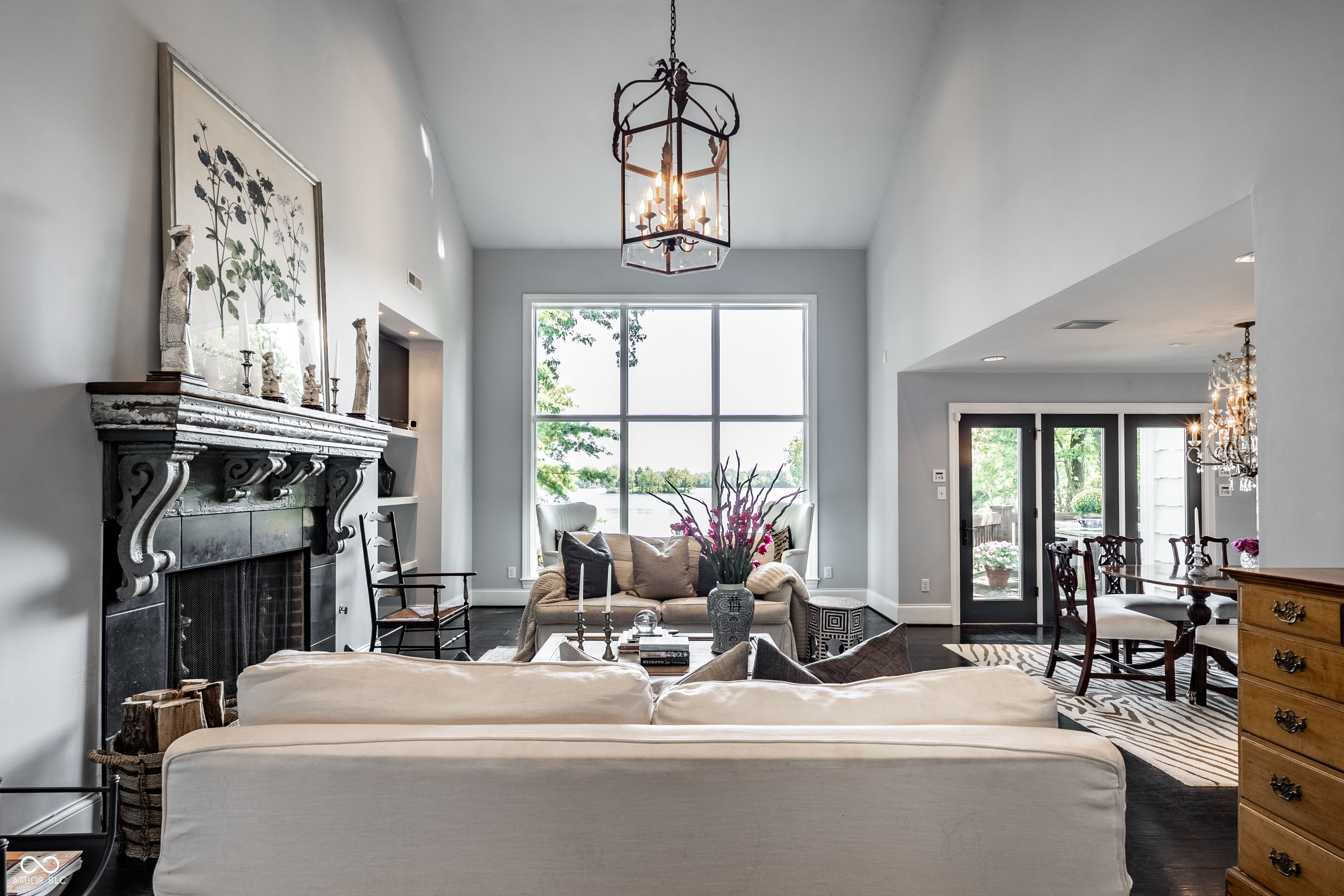 3264 Bay Road South Drive