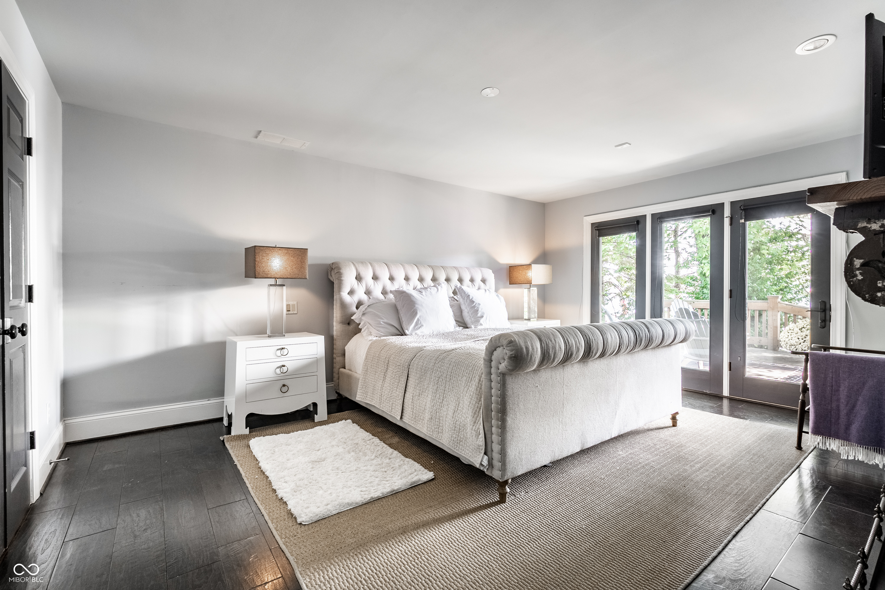 3264 Bay Road South Drive
