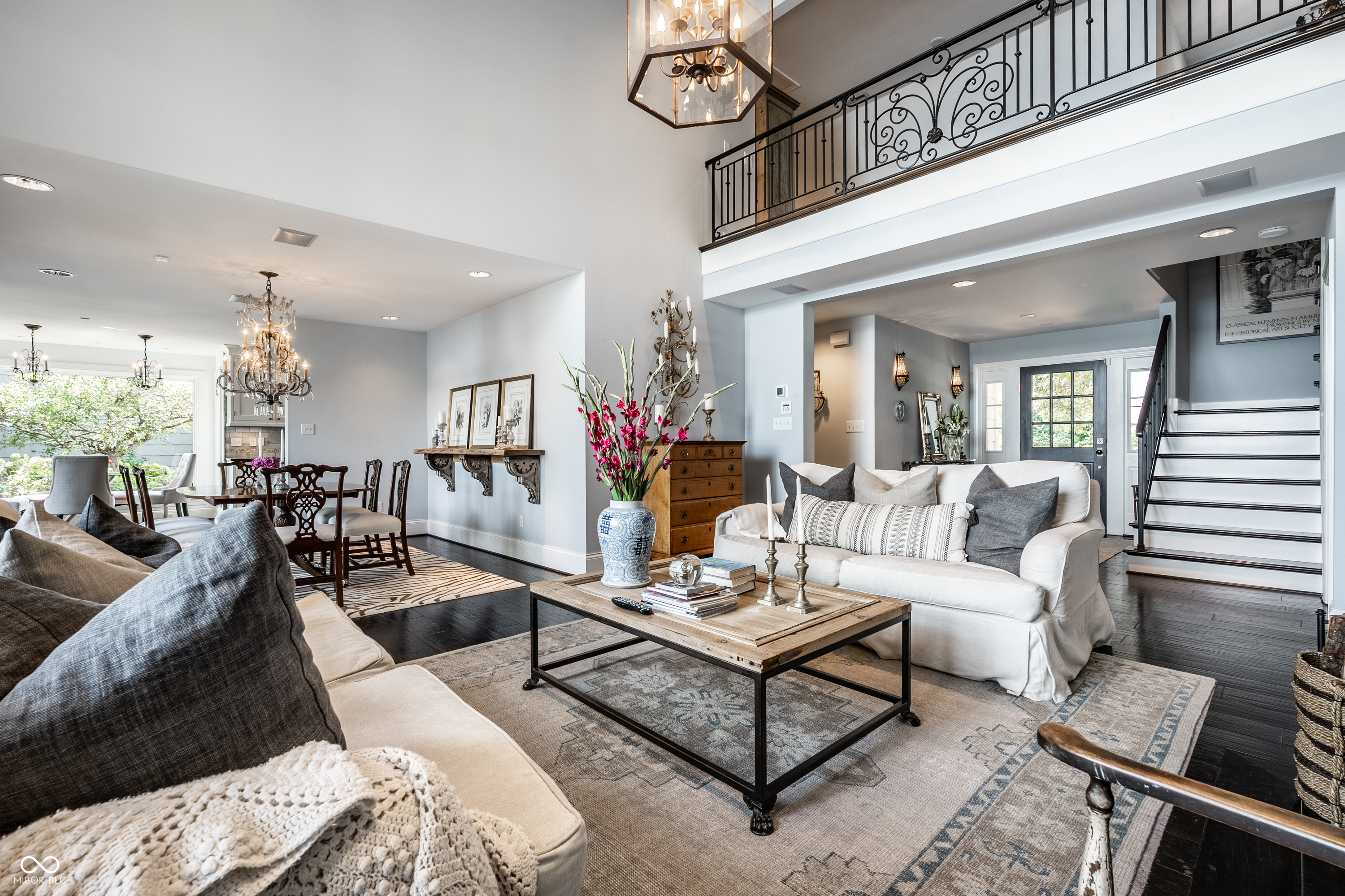 3264 Bay Road South Drive