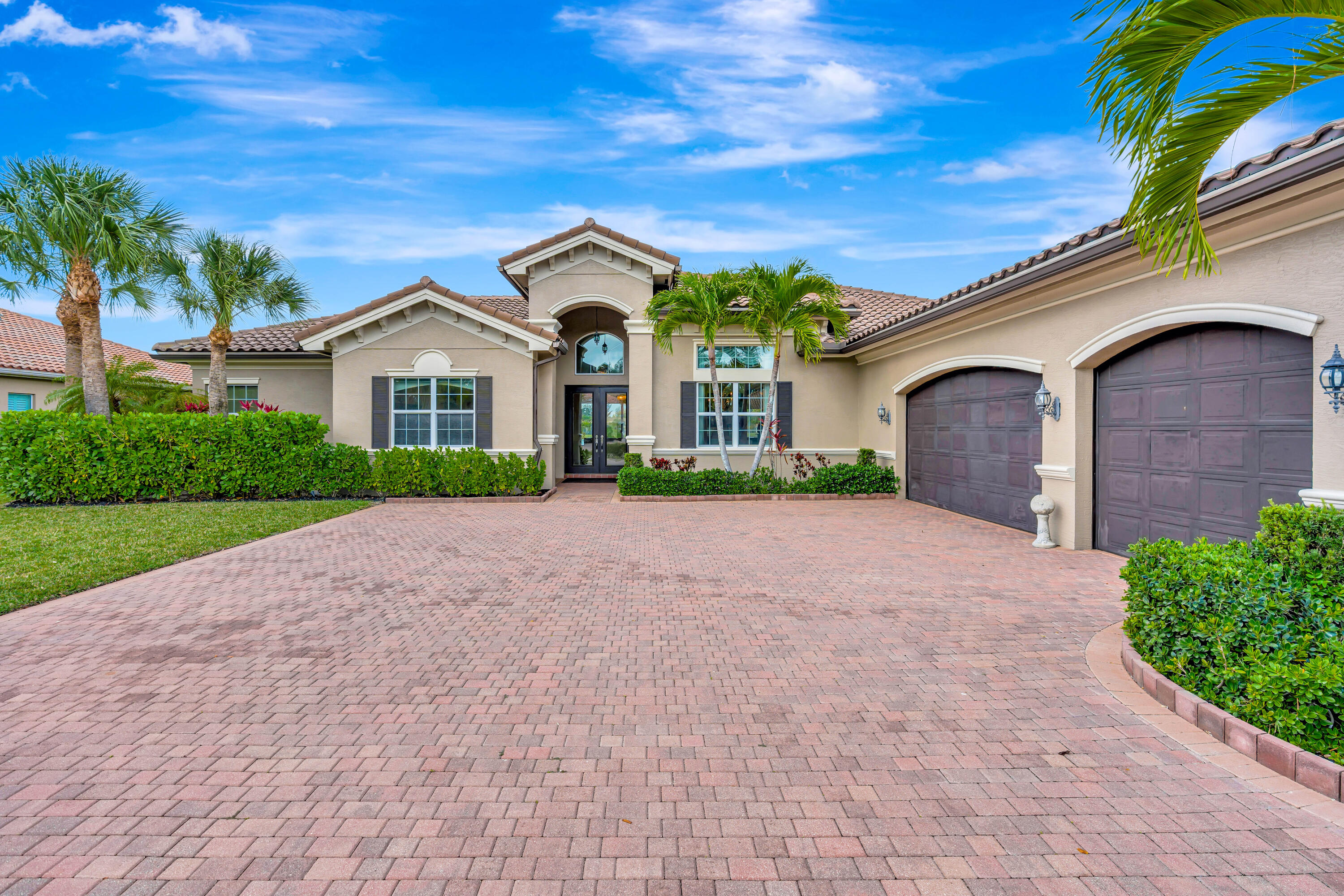 7787 Arbor Crest Way
