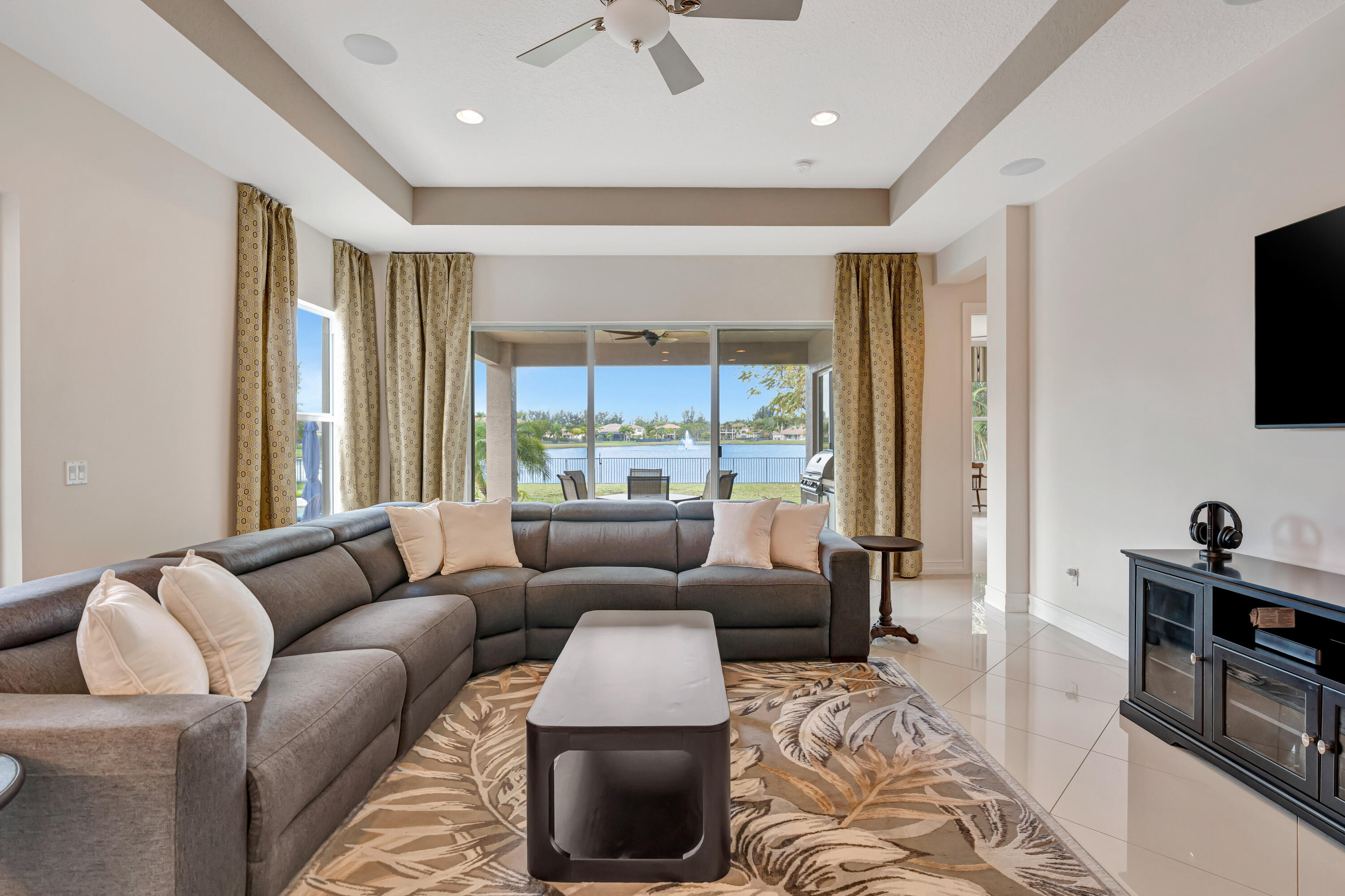 7787 Arbor Crest Way