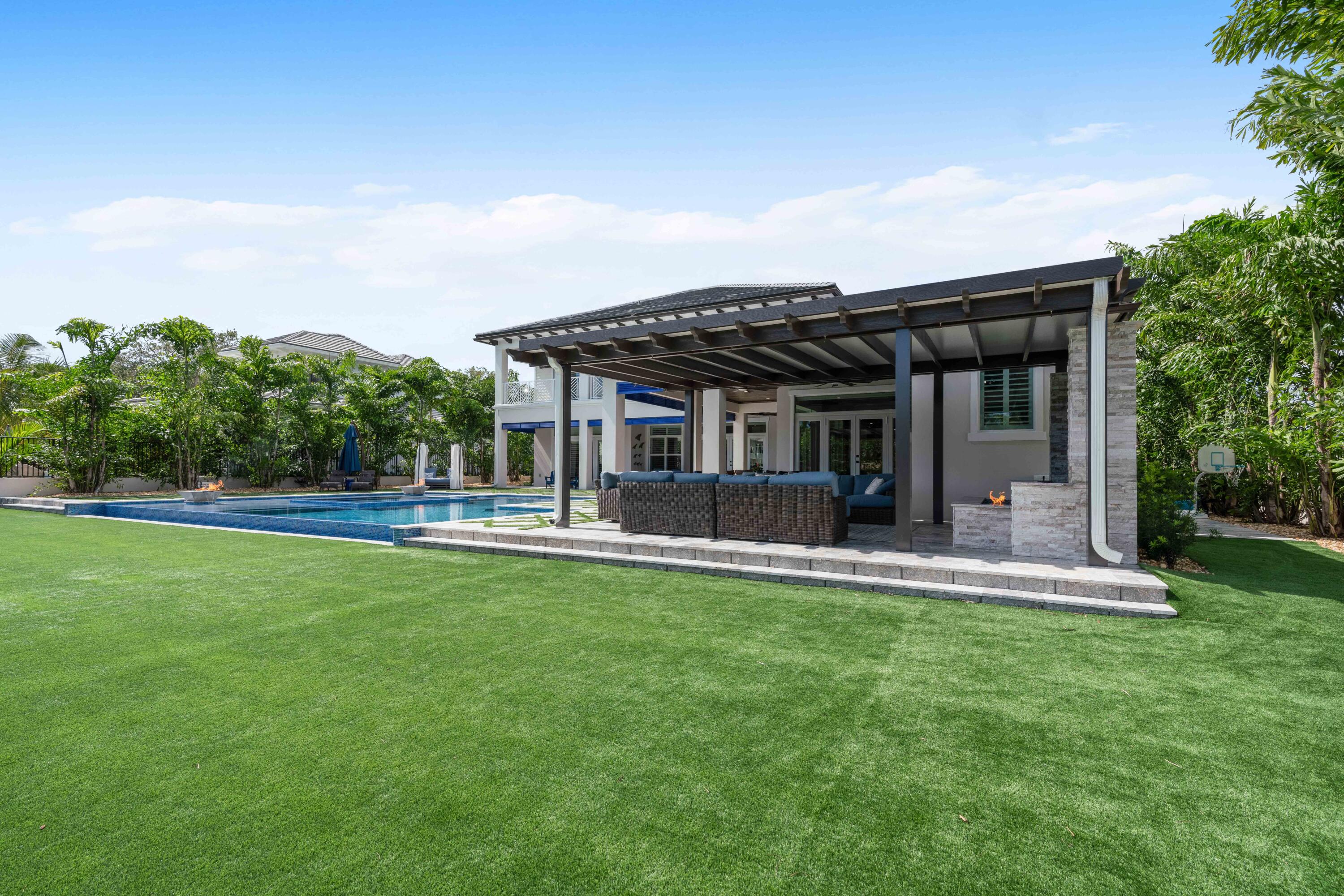 261 Old Jupiter Beach Rd