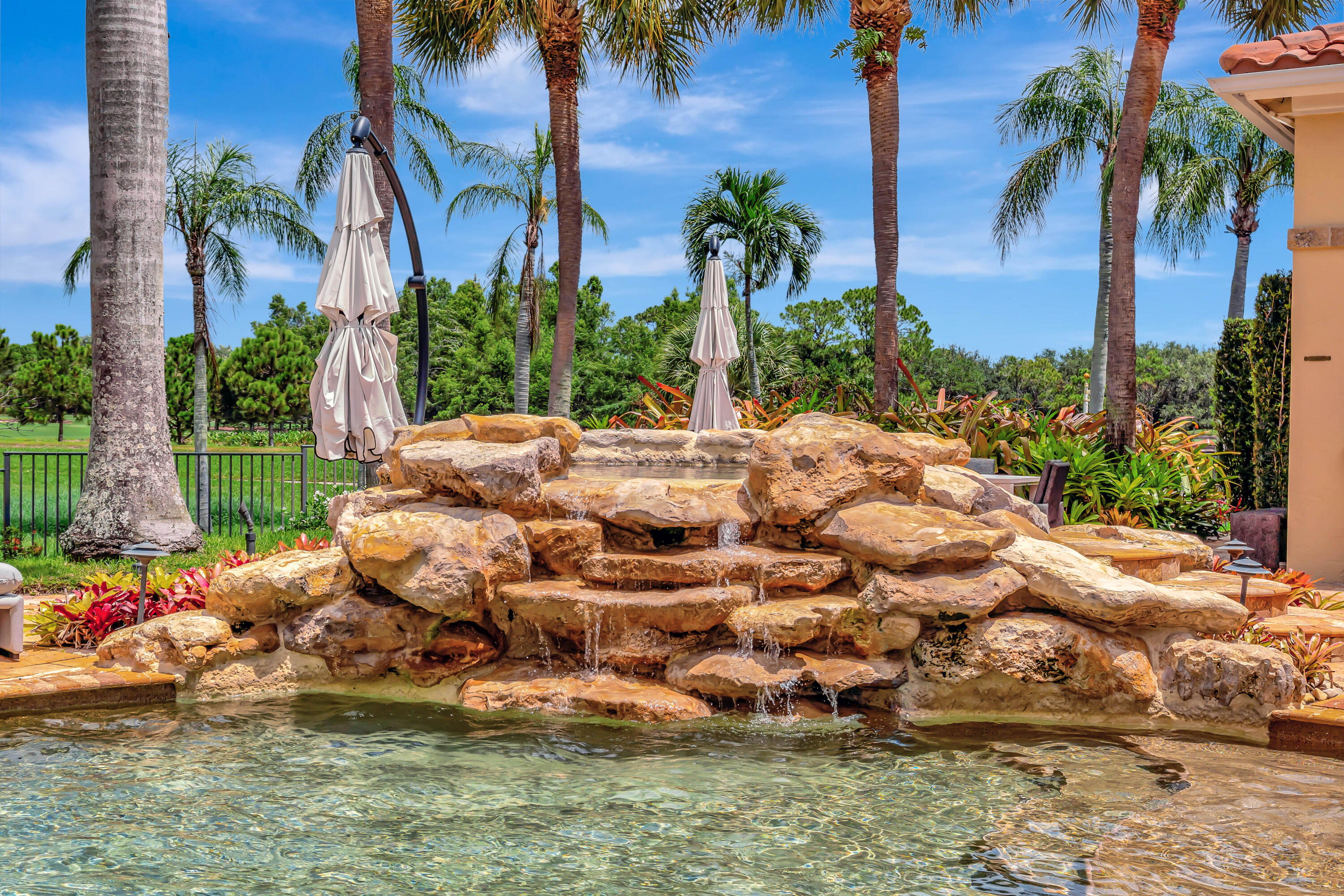 186 Golf Village Blvd