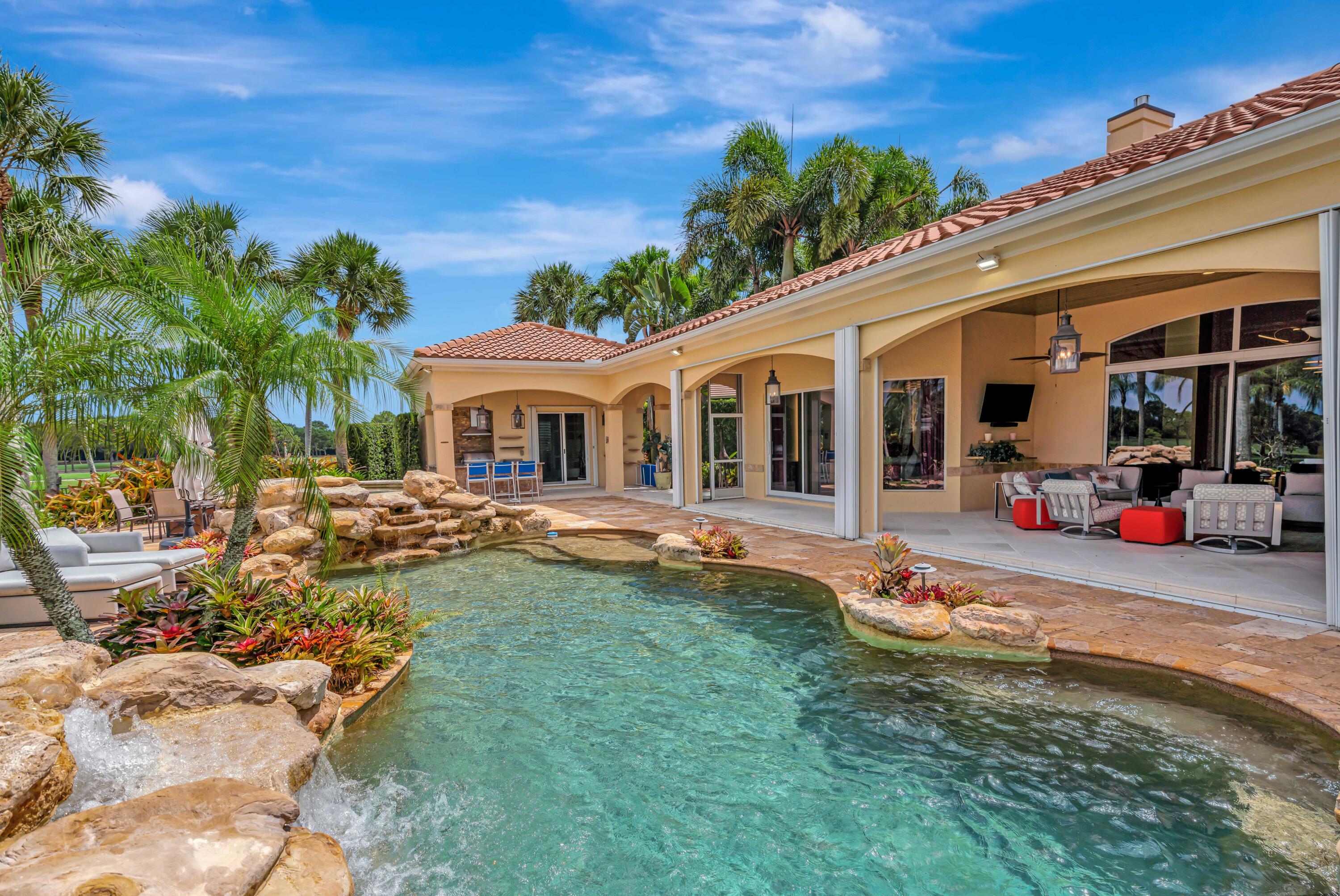 186 Golf Village Blvd