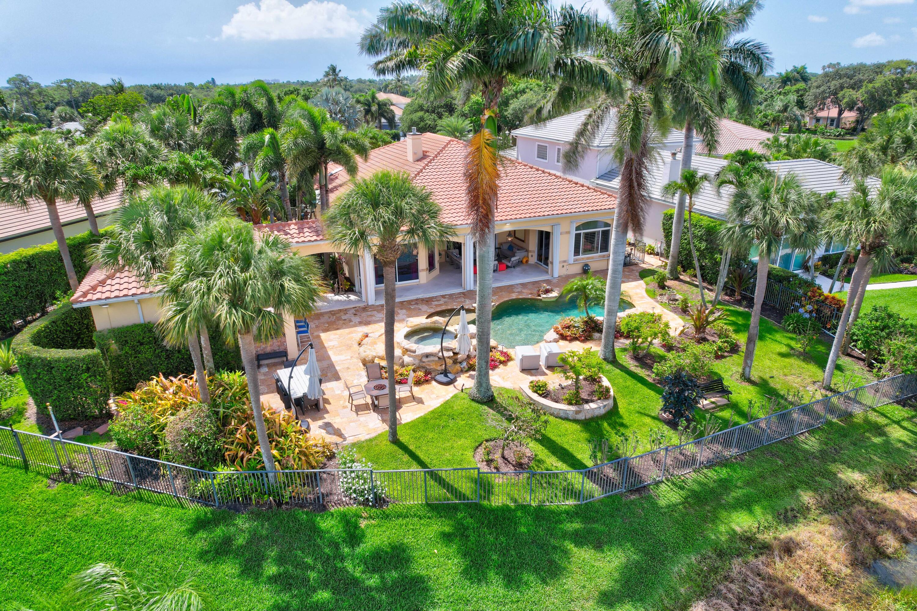 186 Golf Village Blvd