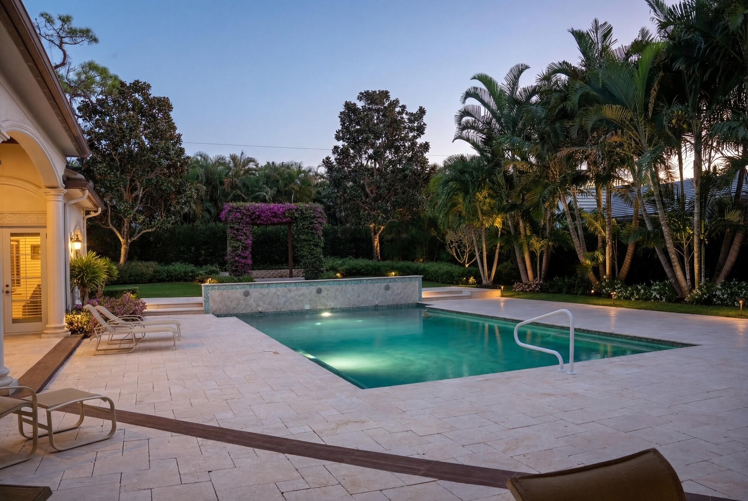 469 Mariner Dr