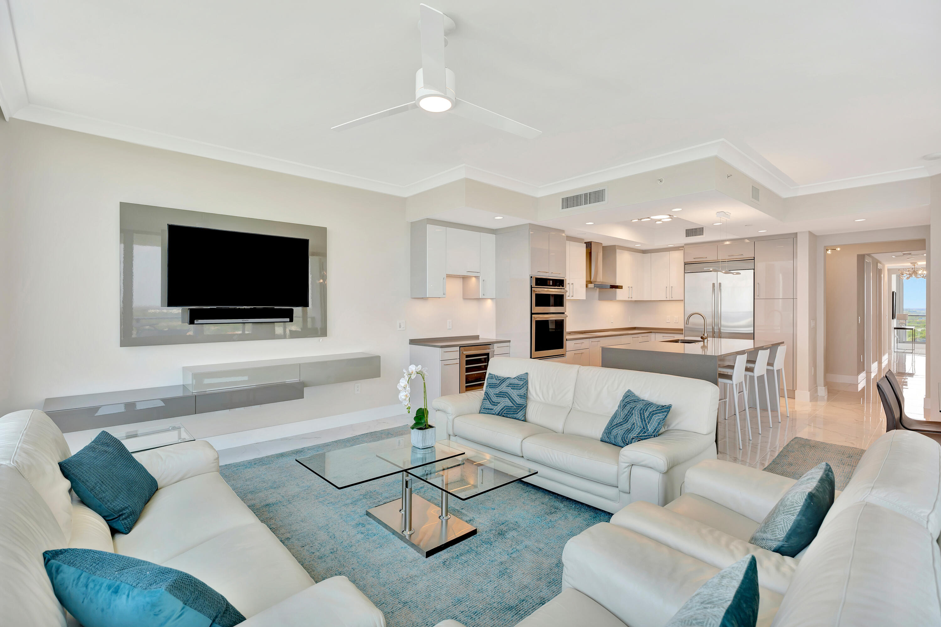 1 Water Club Way 1701