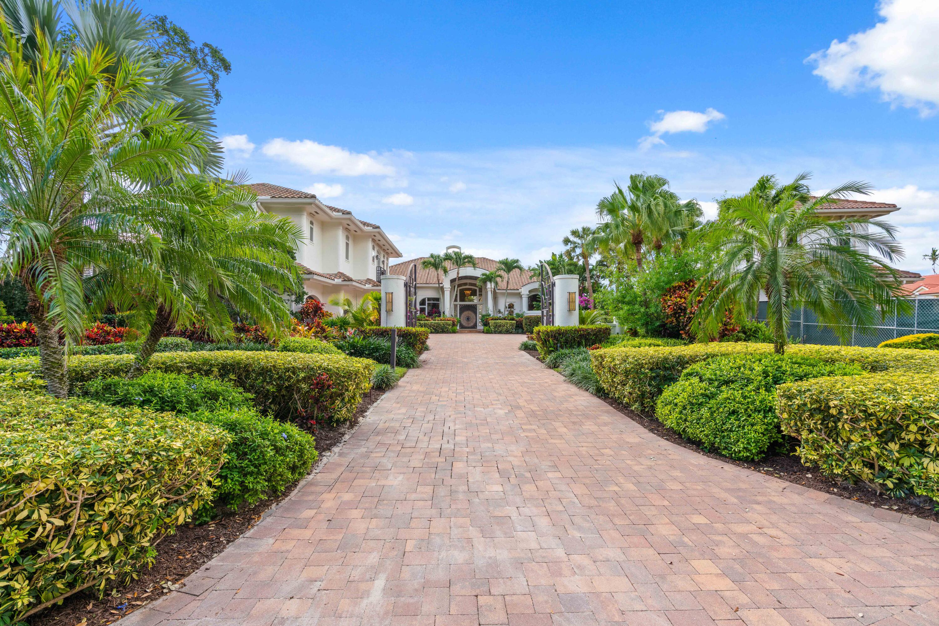 371 Eagle Dr