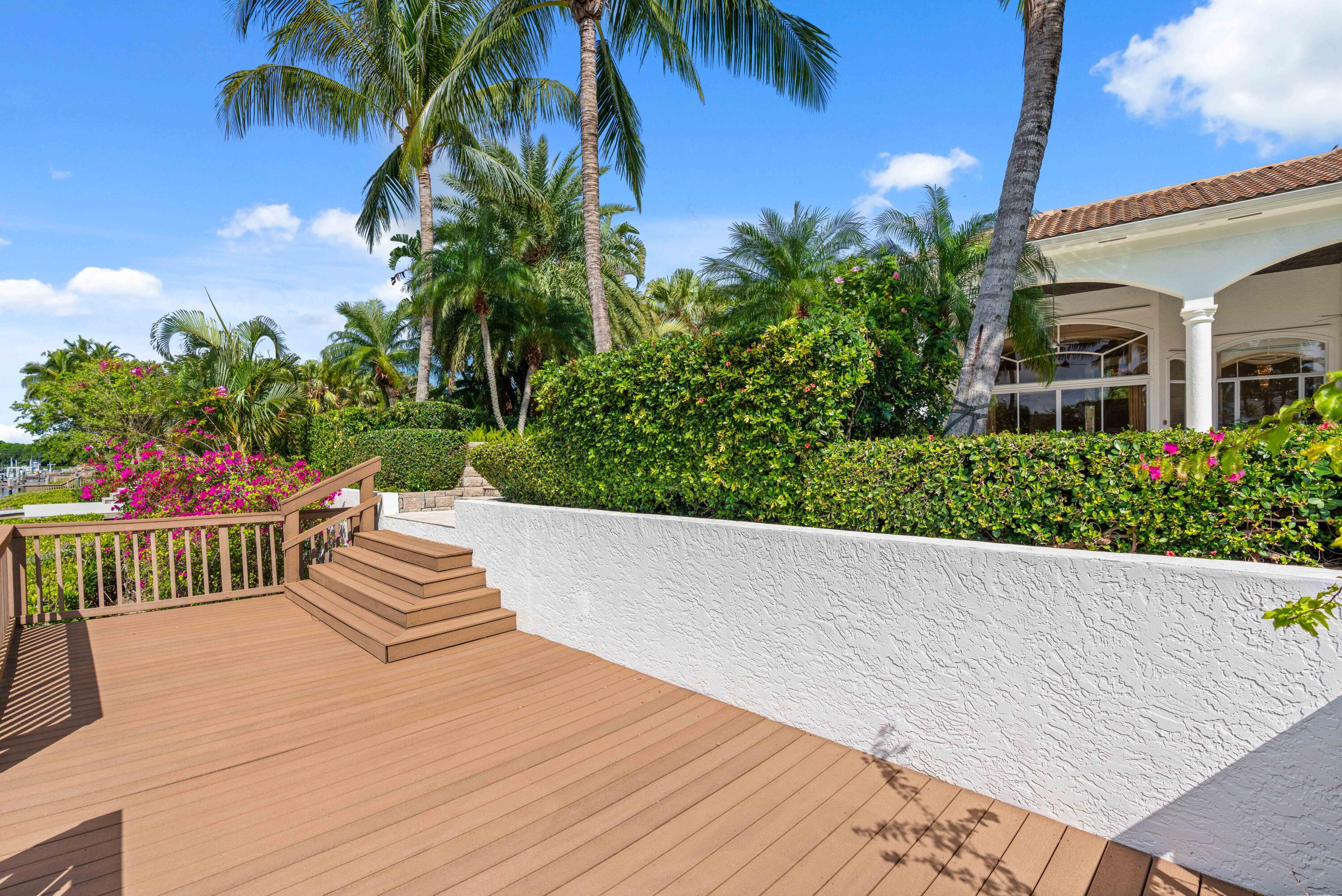371 Eagle Dr