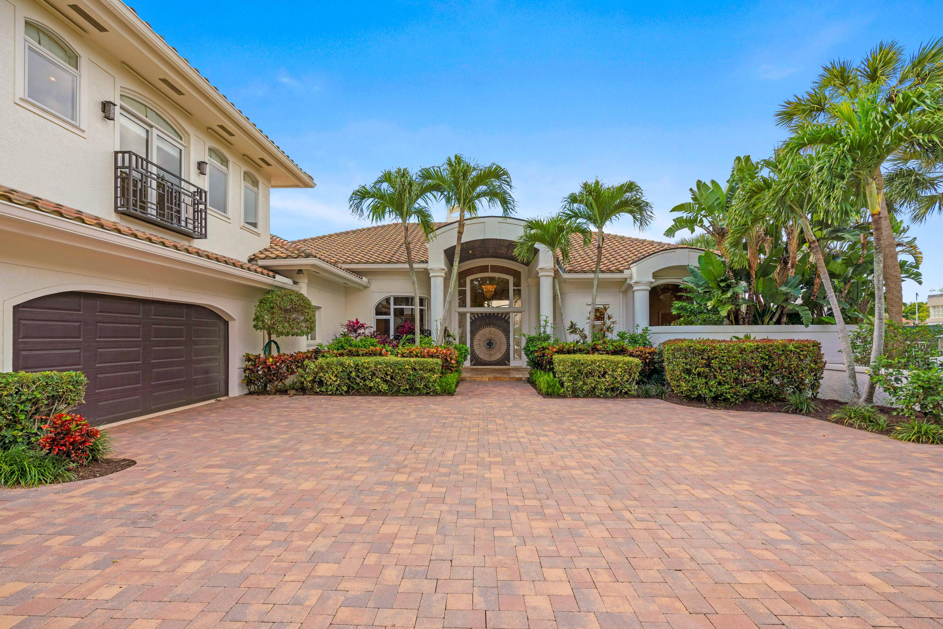 371 Eagle Dr
