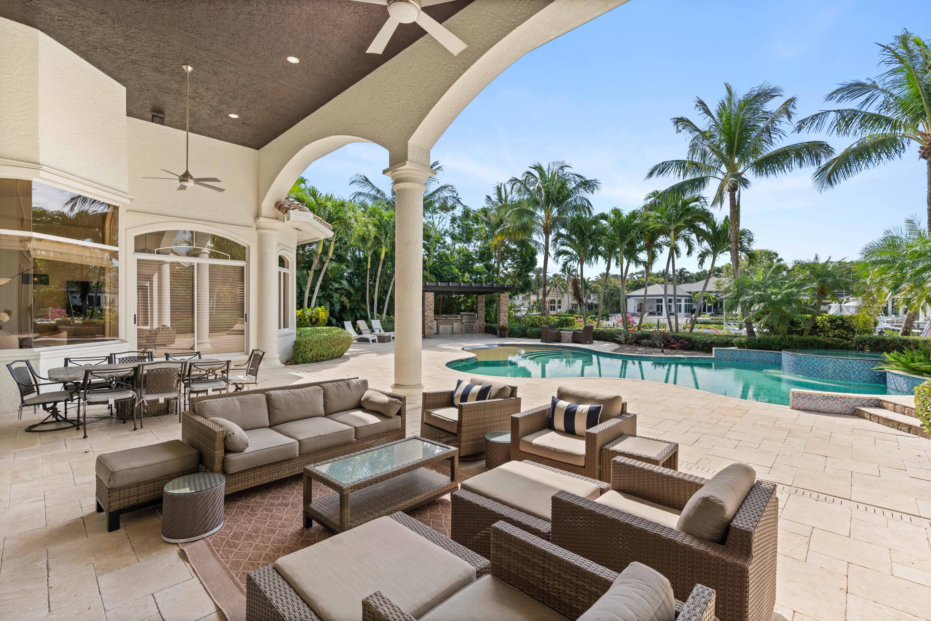 371 Eagle Dr