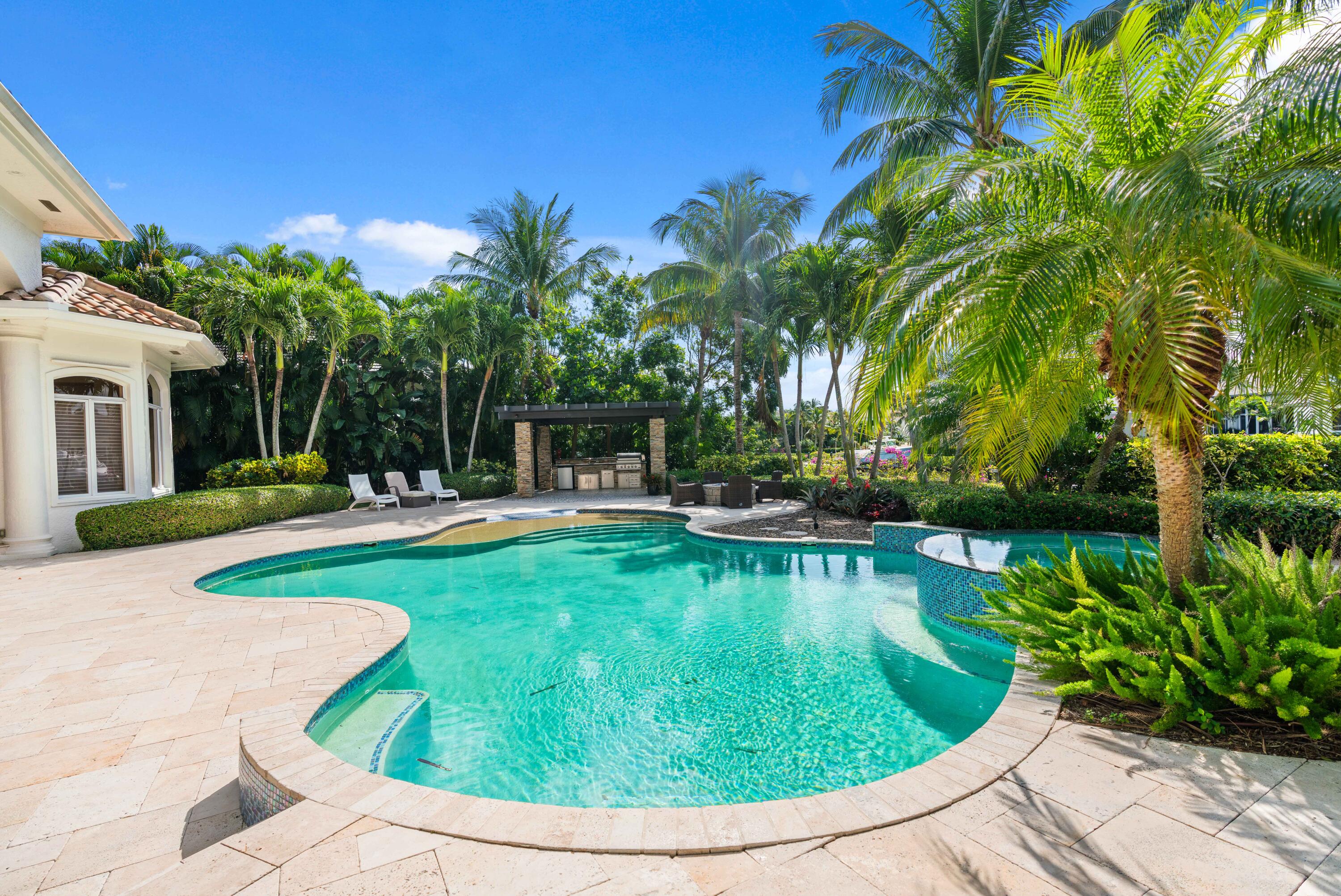 371 Eagle Dr