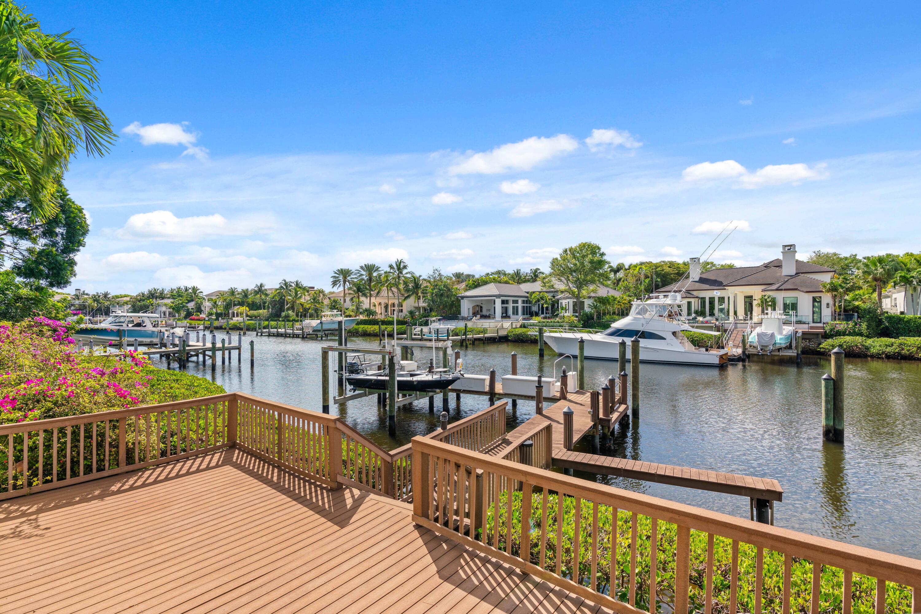 371 Eagle Dr