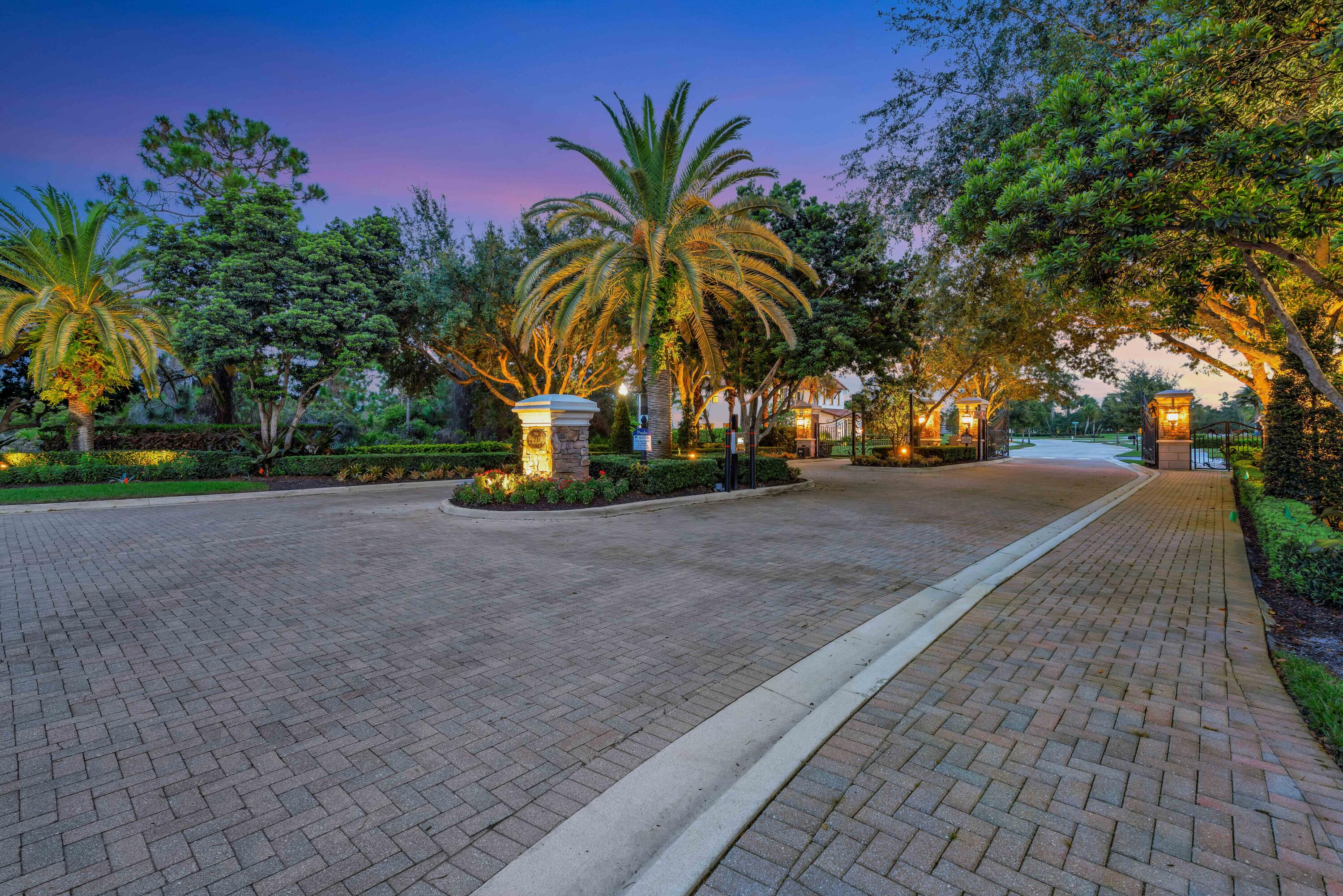 19259 SE Hidden Bridge Ct