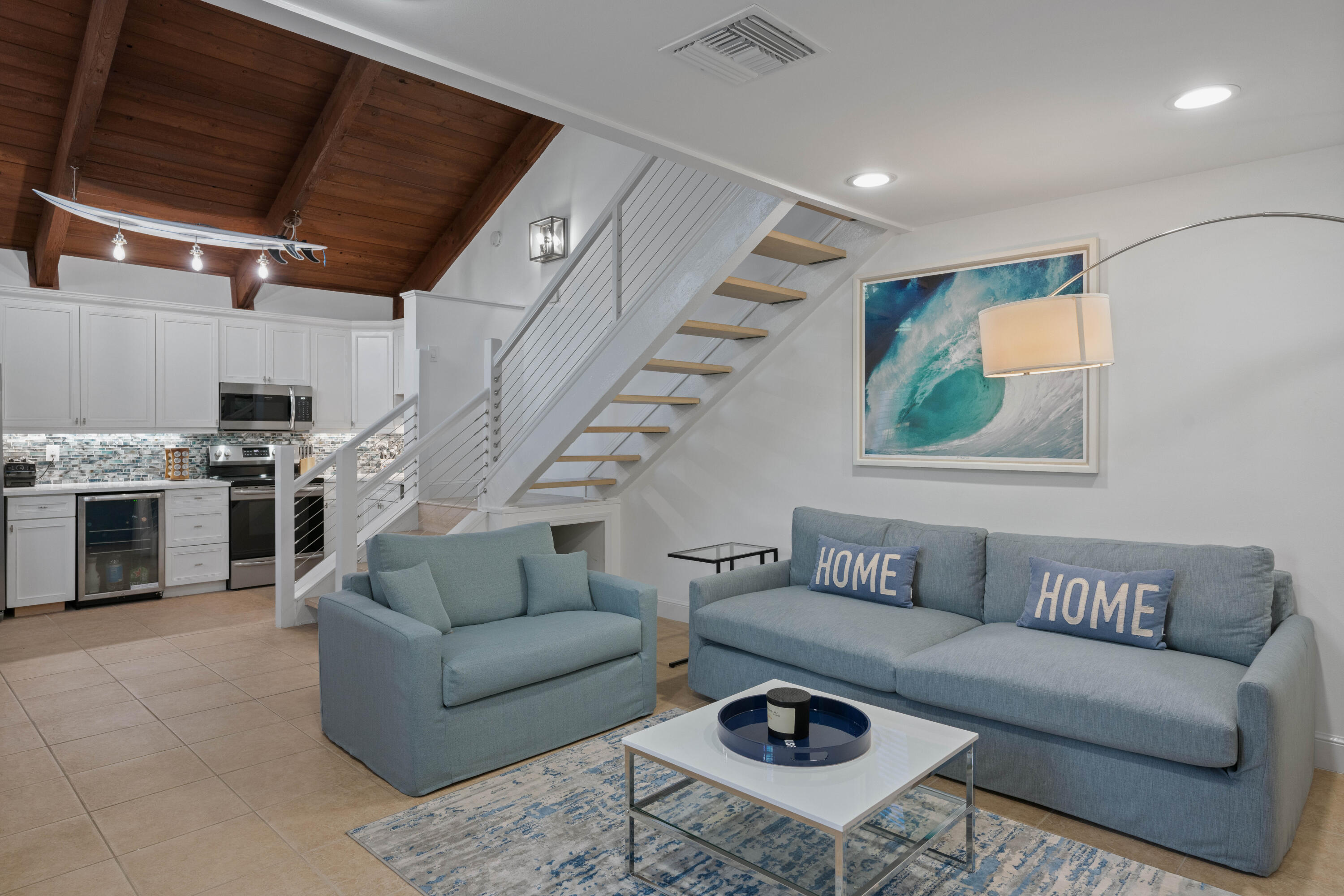 1605 S Us Highway 1 10e