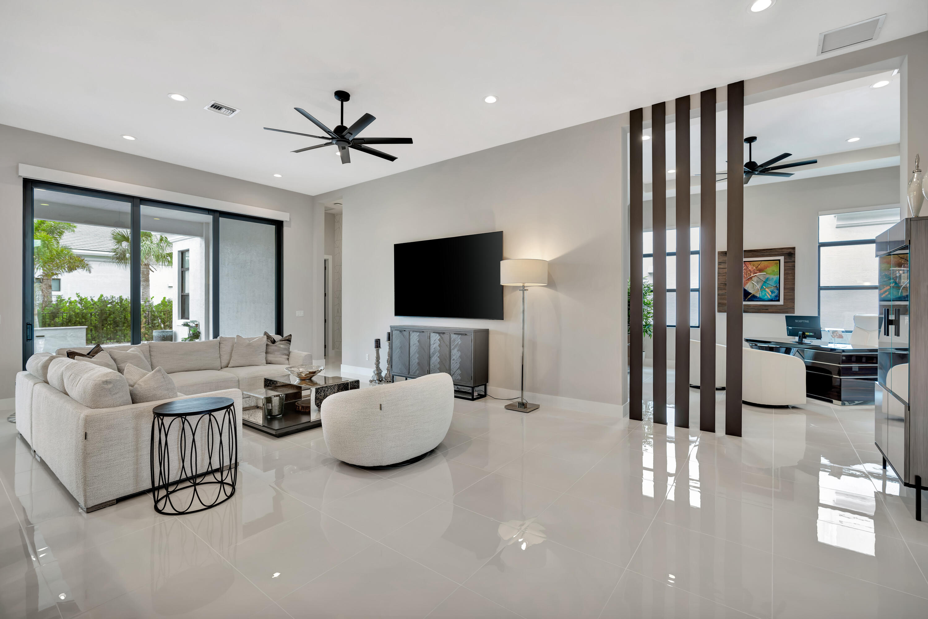 13186 Faberge Pl