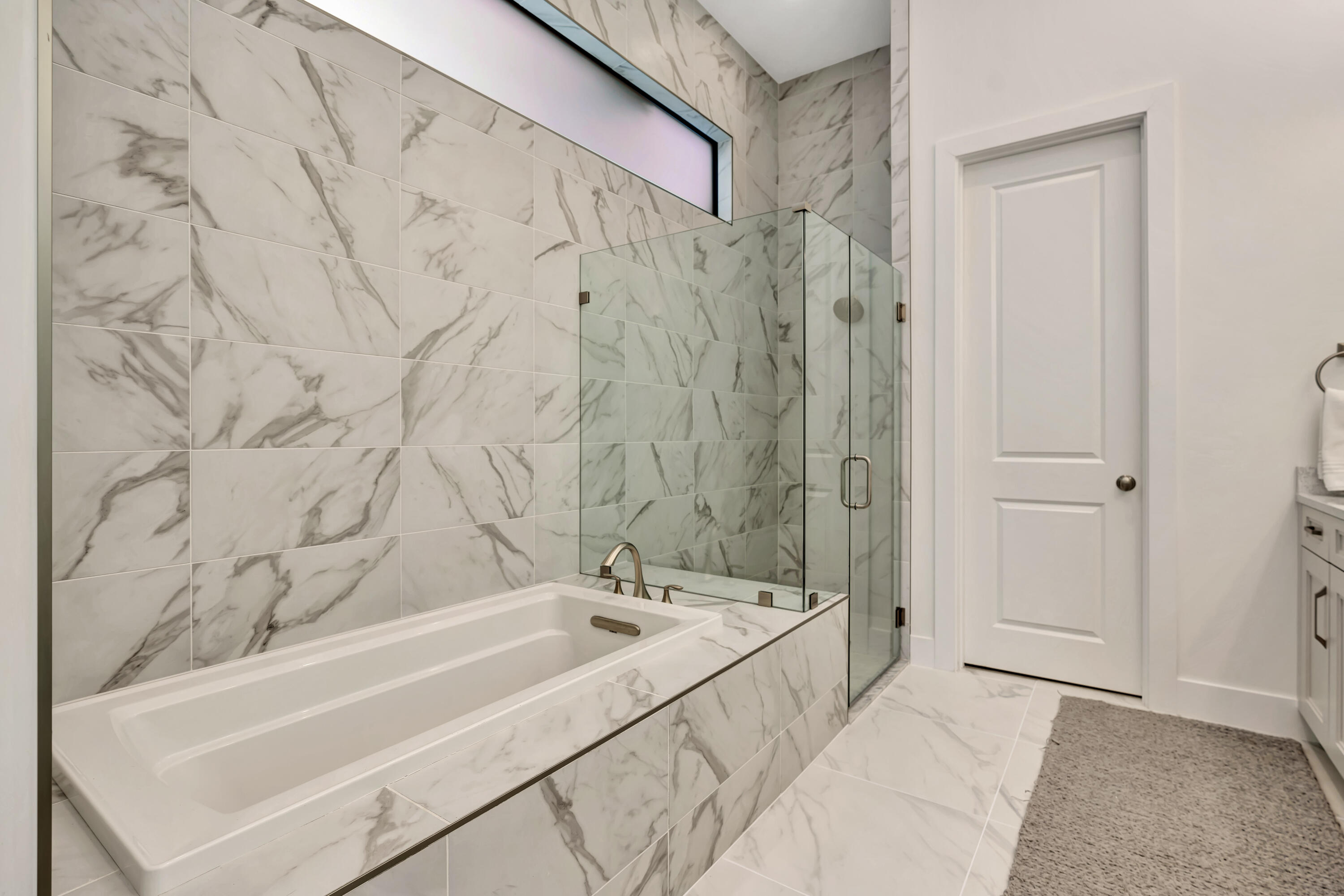 13186 Faberge Pl