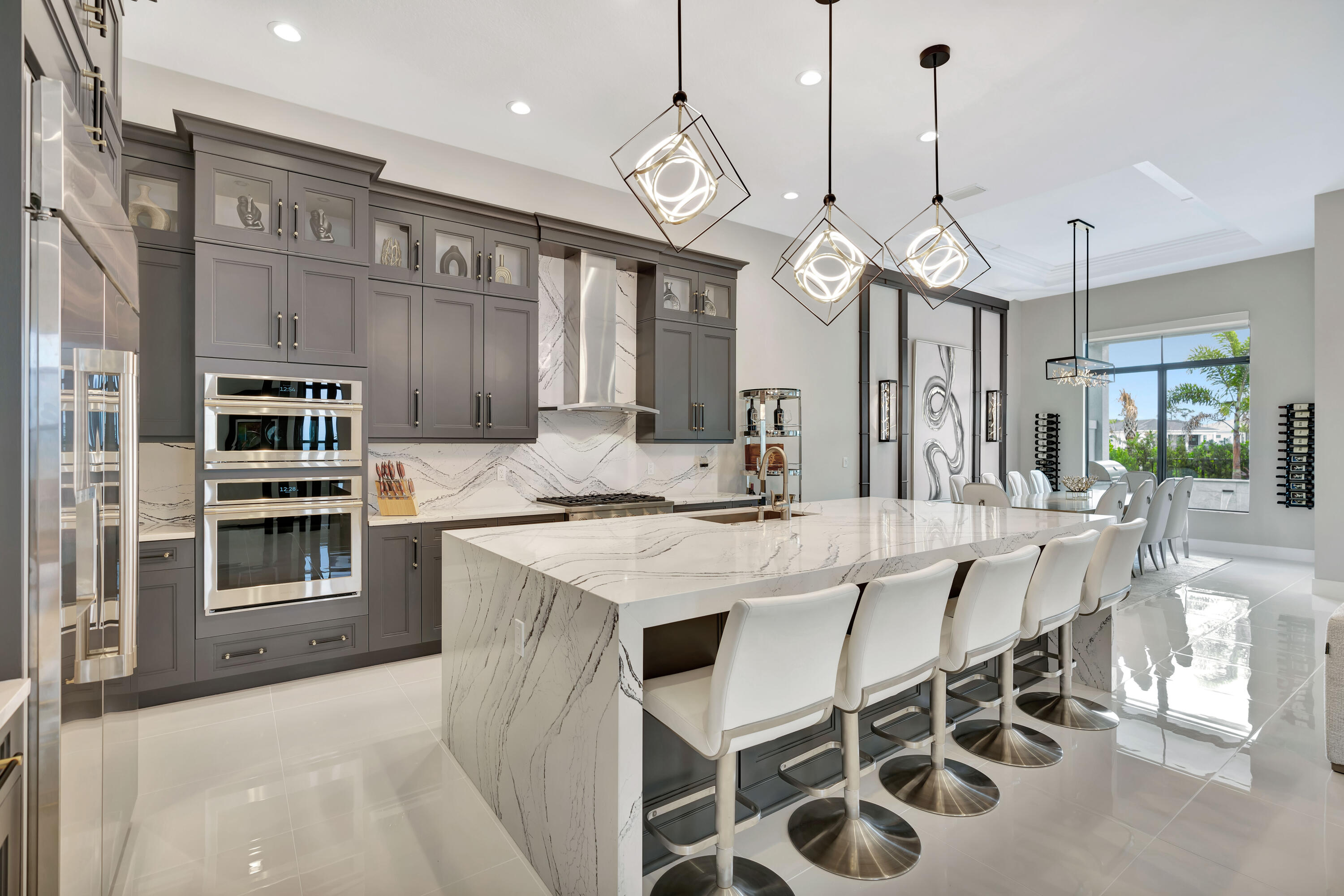 13186 Faberge Pl