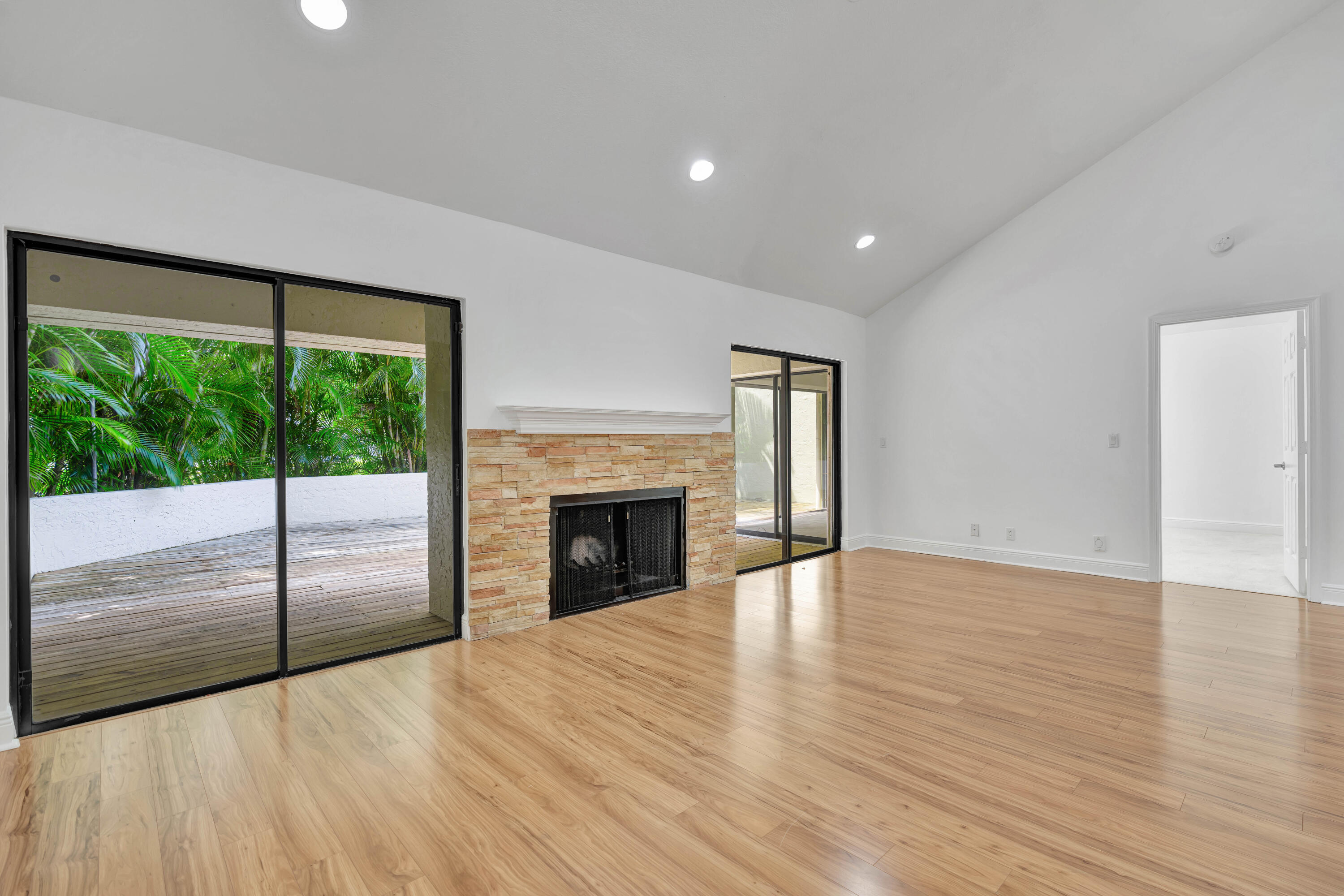 64 Balfour Rd