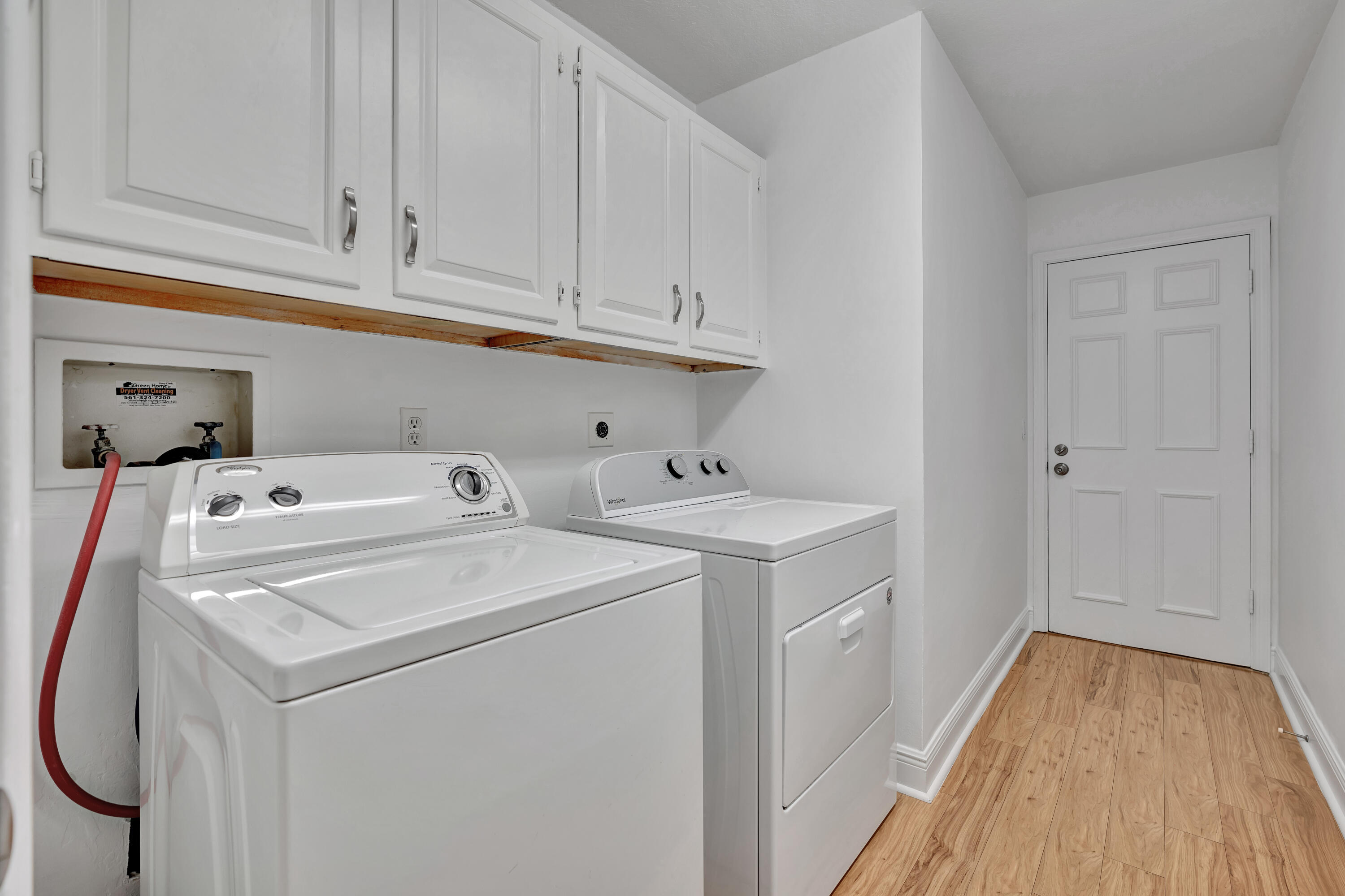 64 Balfour Rd