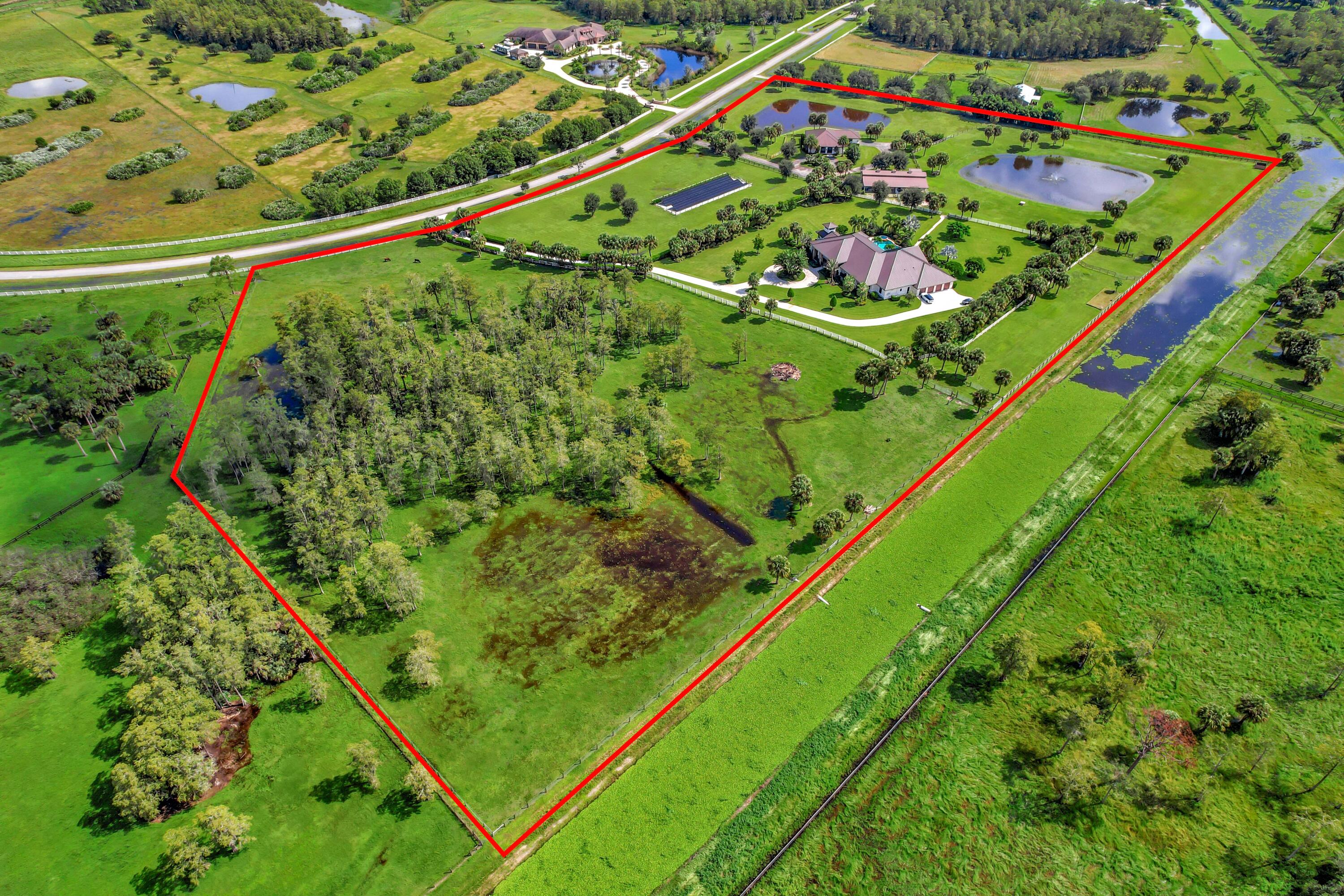2098 SW Trailside Path