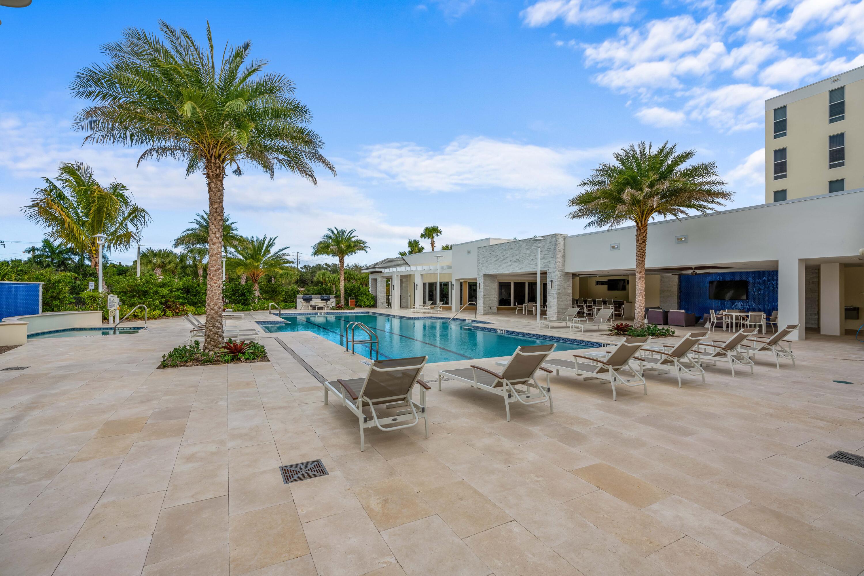 2720 Donald Ross Road 505