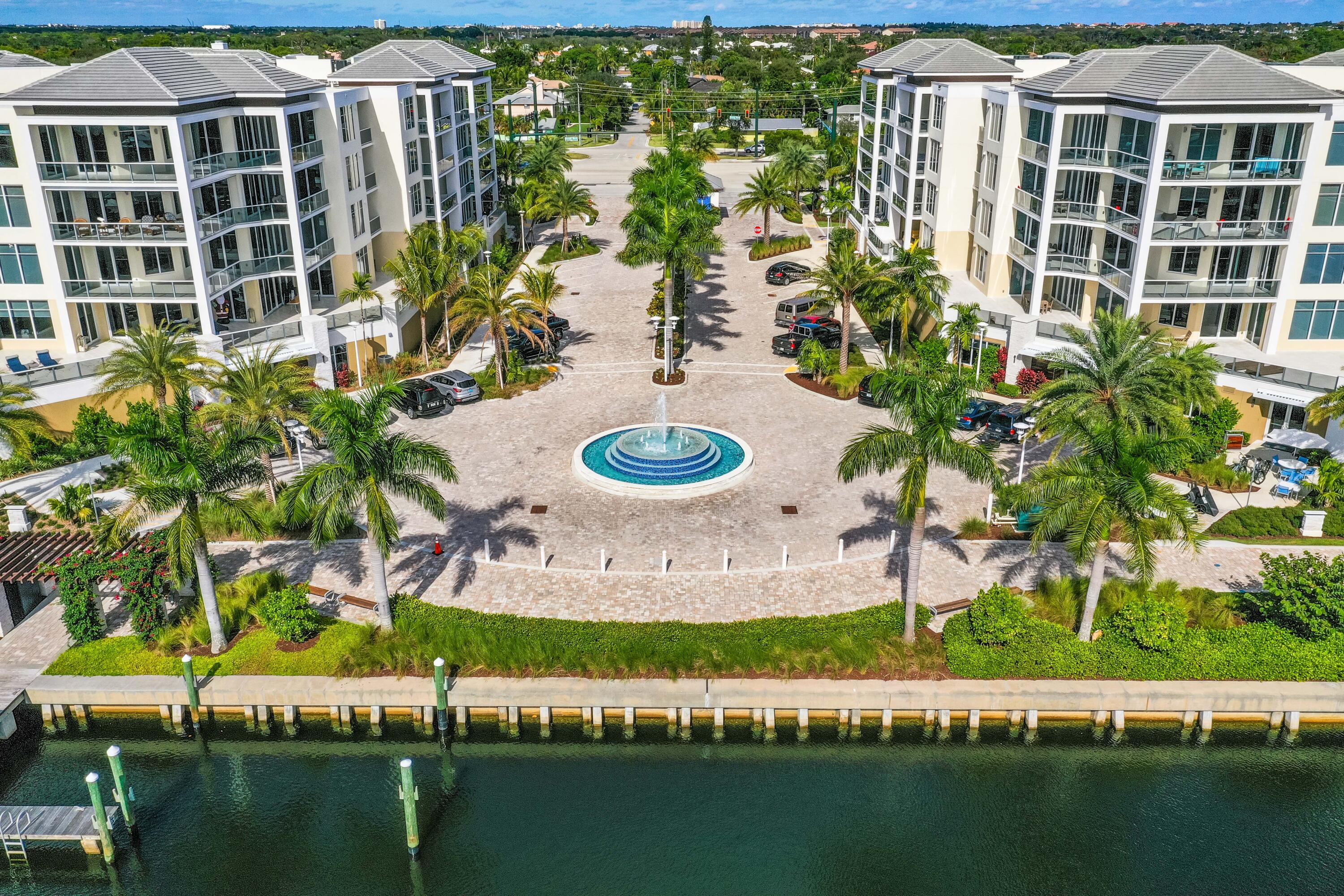 2720 Donald Ross Road 505
