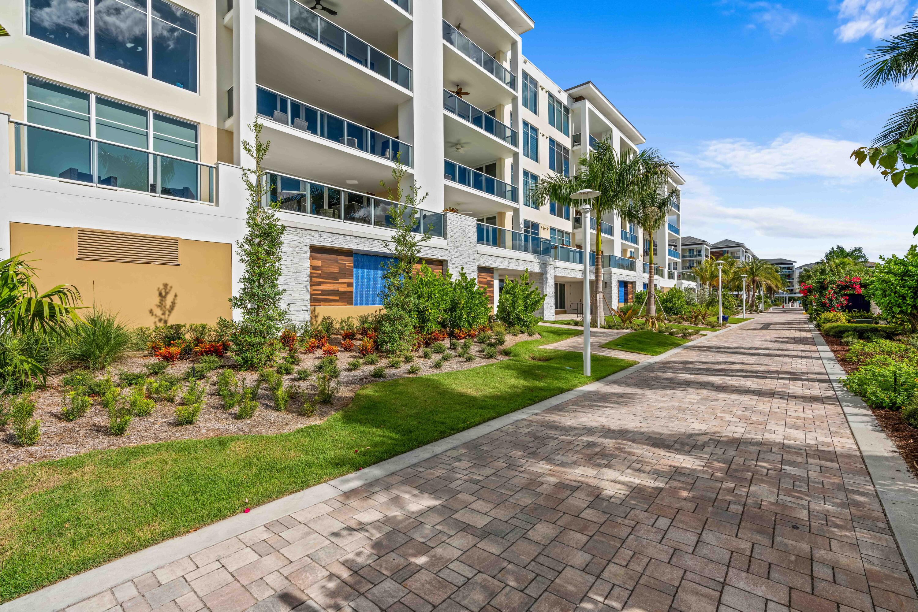 2720 Donald Ross Road 505