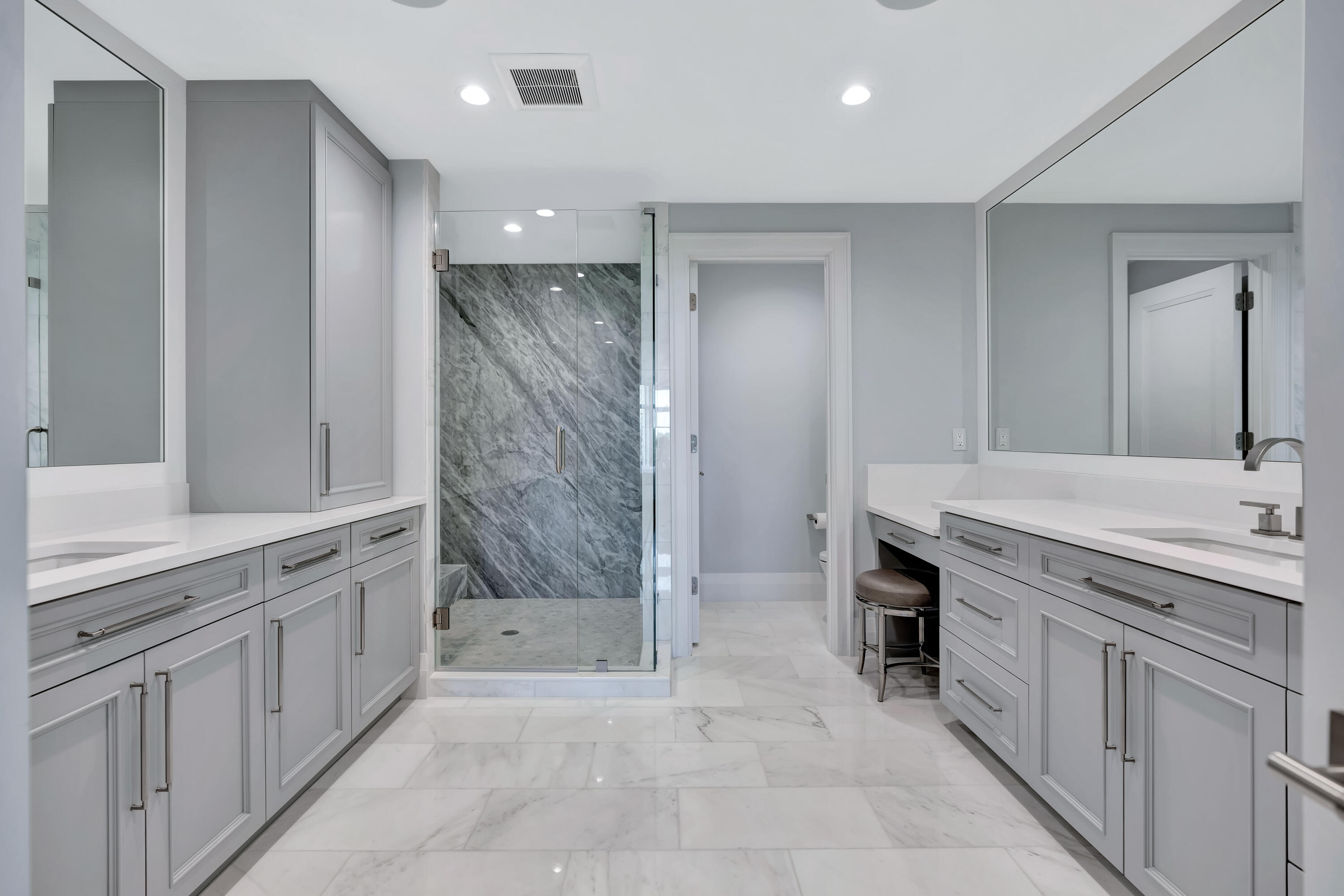 260 Eagle Dr