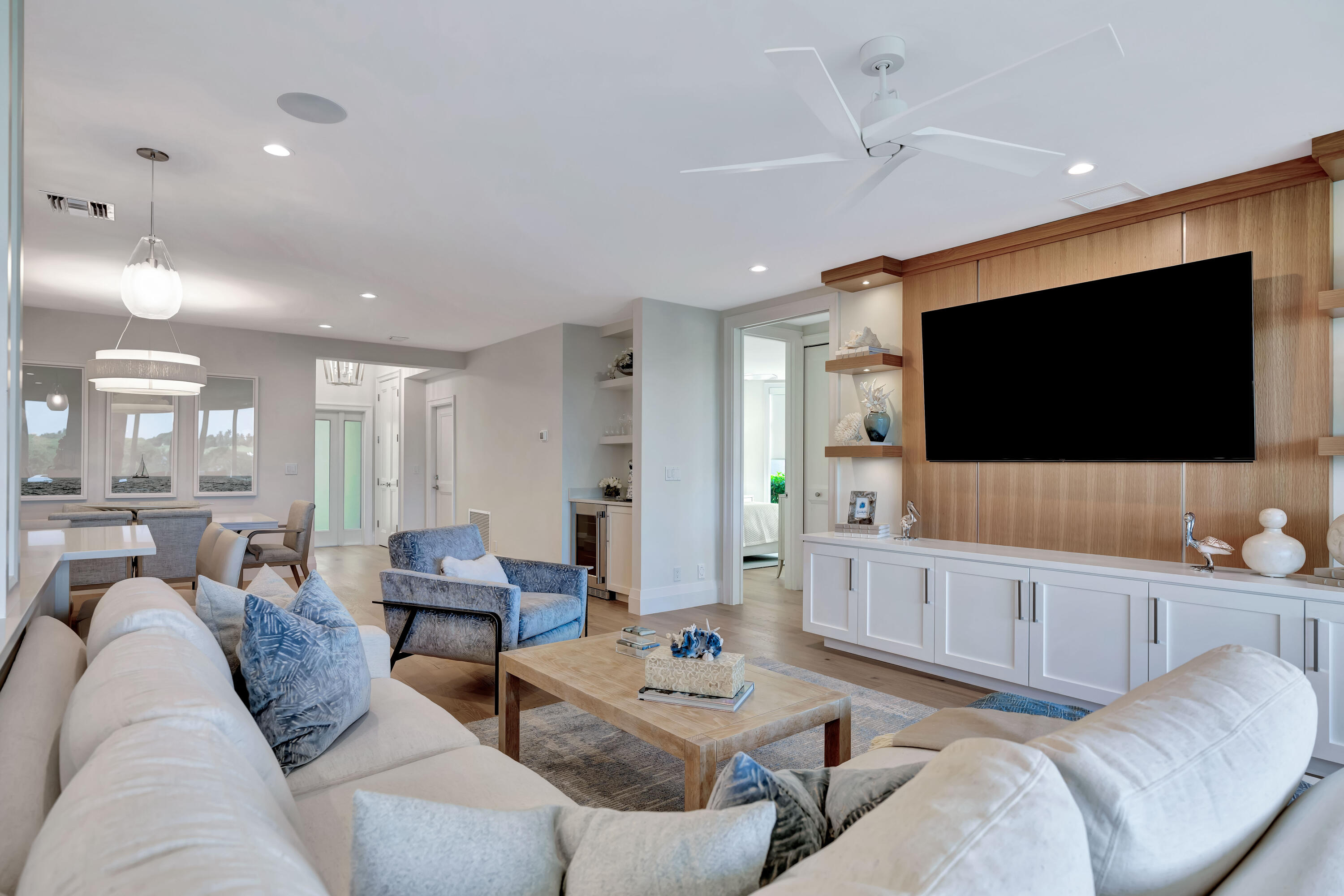 260 Eagle Dr