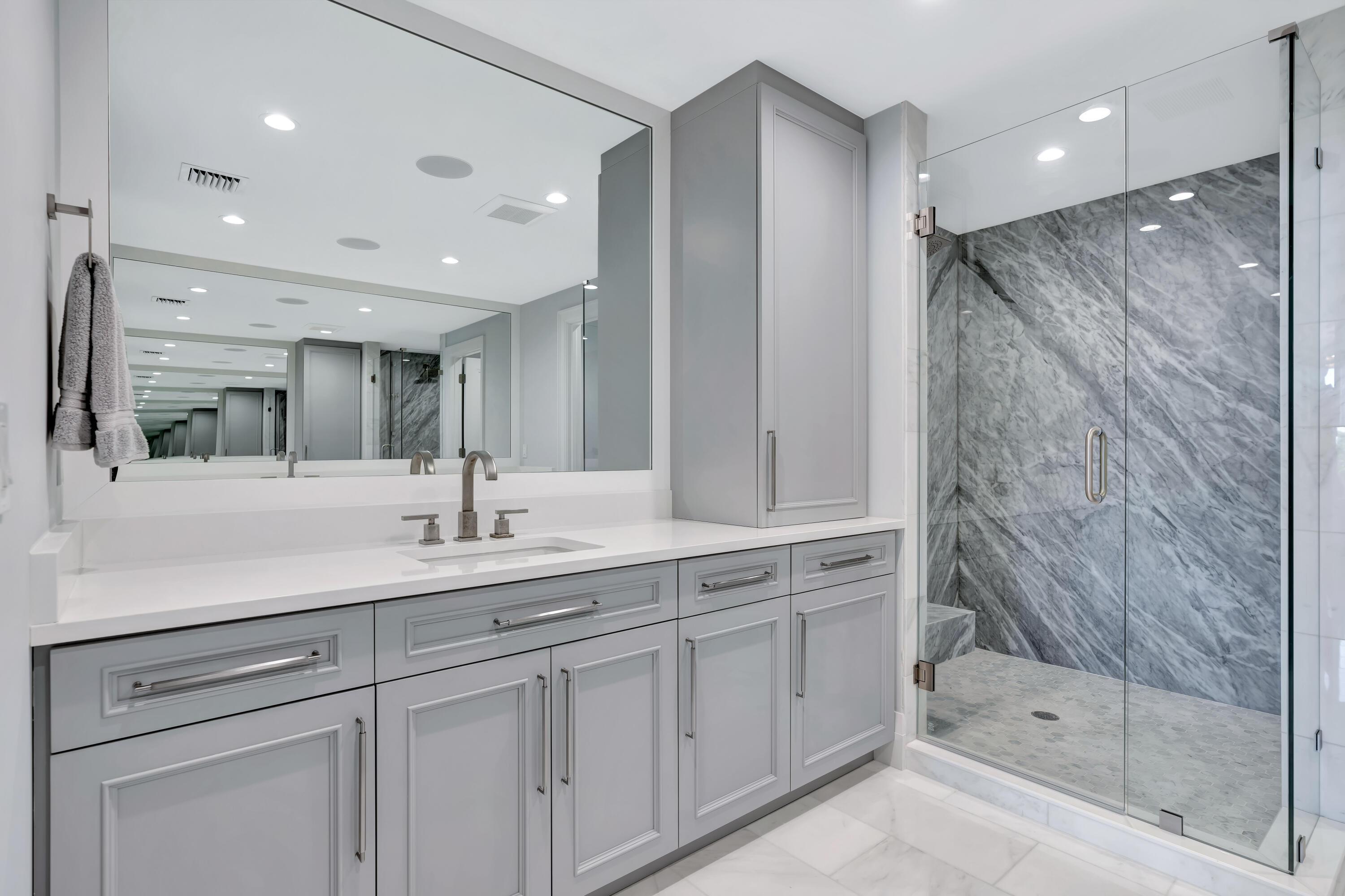 260 Eagle Dr