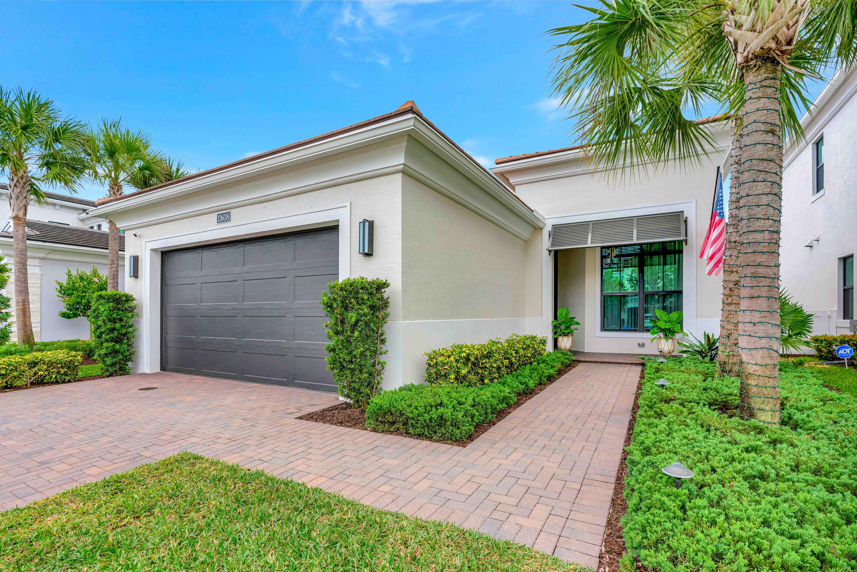 13638 Artisan Cir